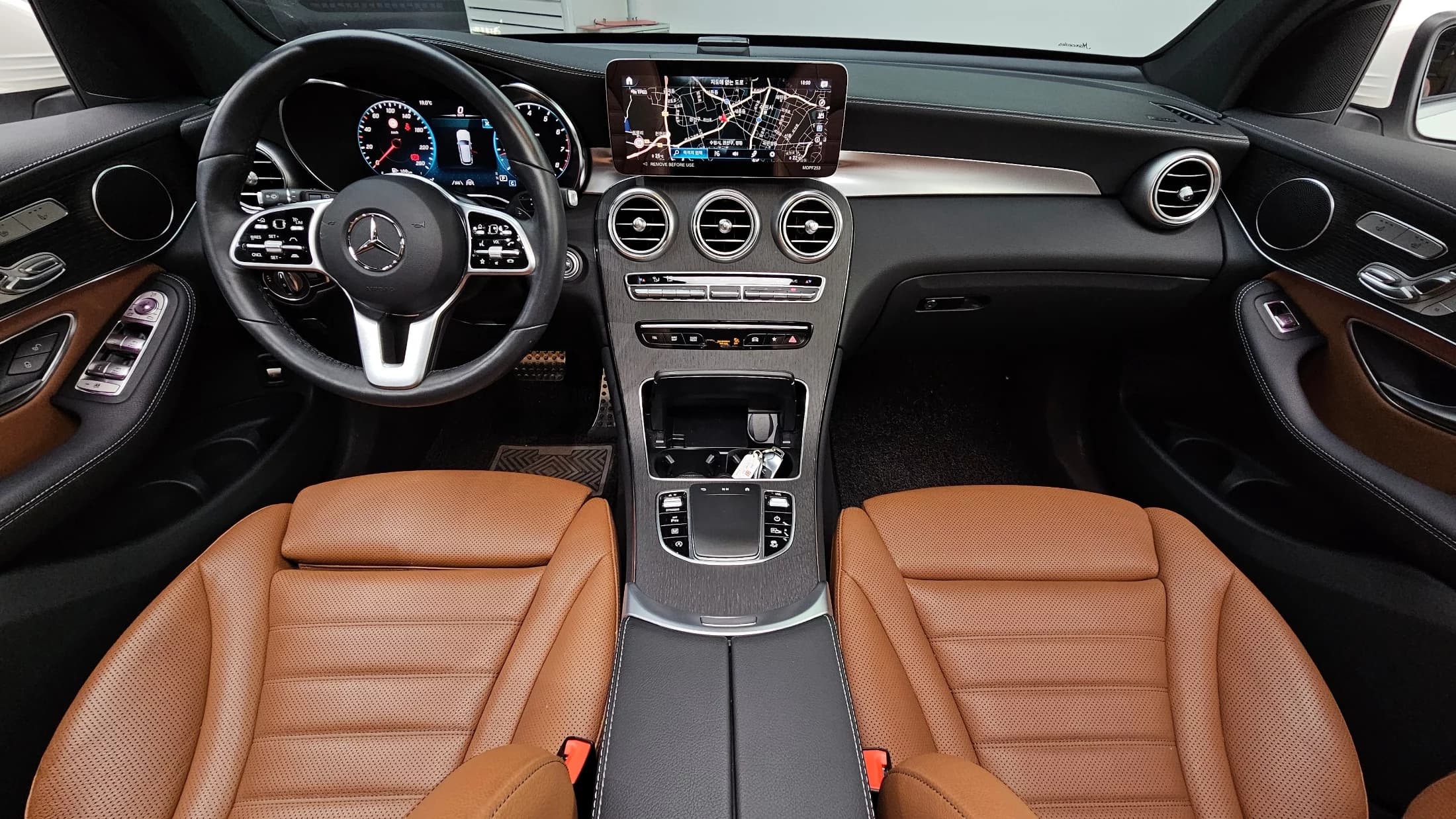 Mercedes-Benz GLC-Class GLC300 4MATIC, 2022 г. 28167 км. — фото 7