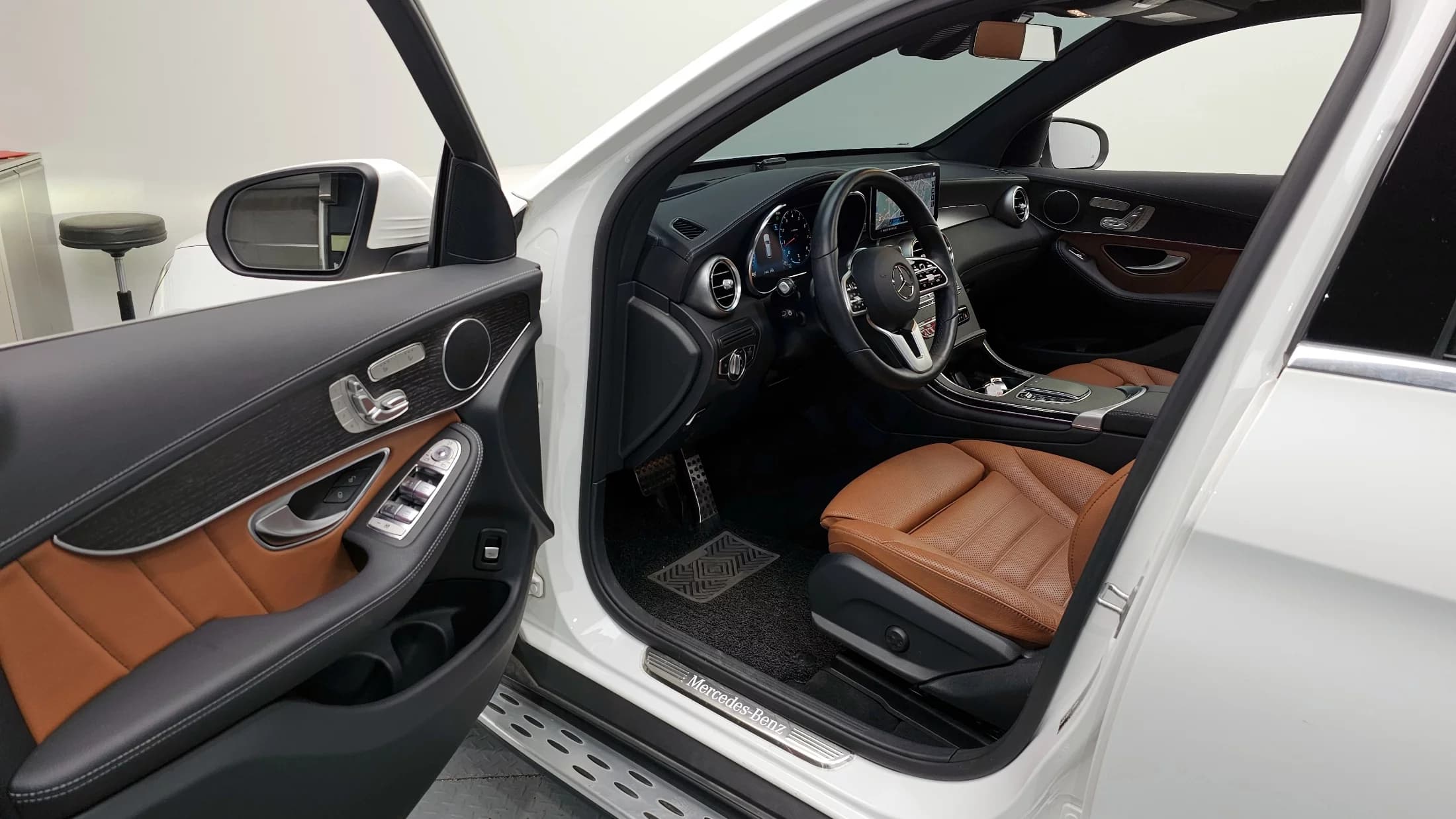 Mercedes-Benz GLC-Class GLC300 4MATIC, 2022 г. 28167 км. — фото 10