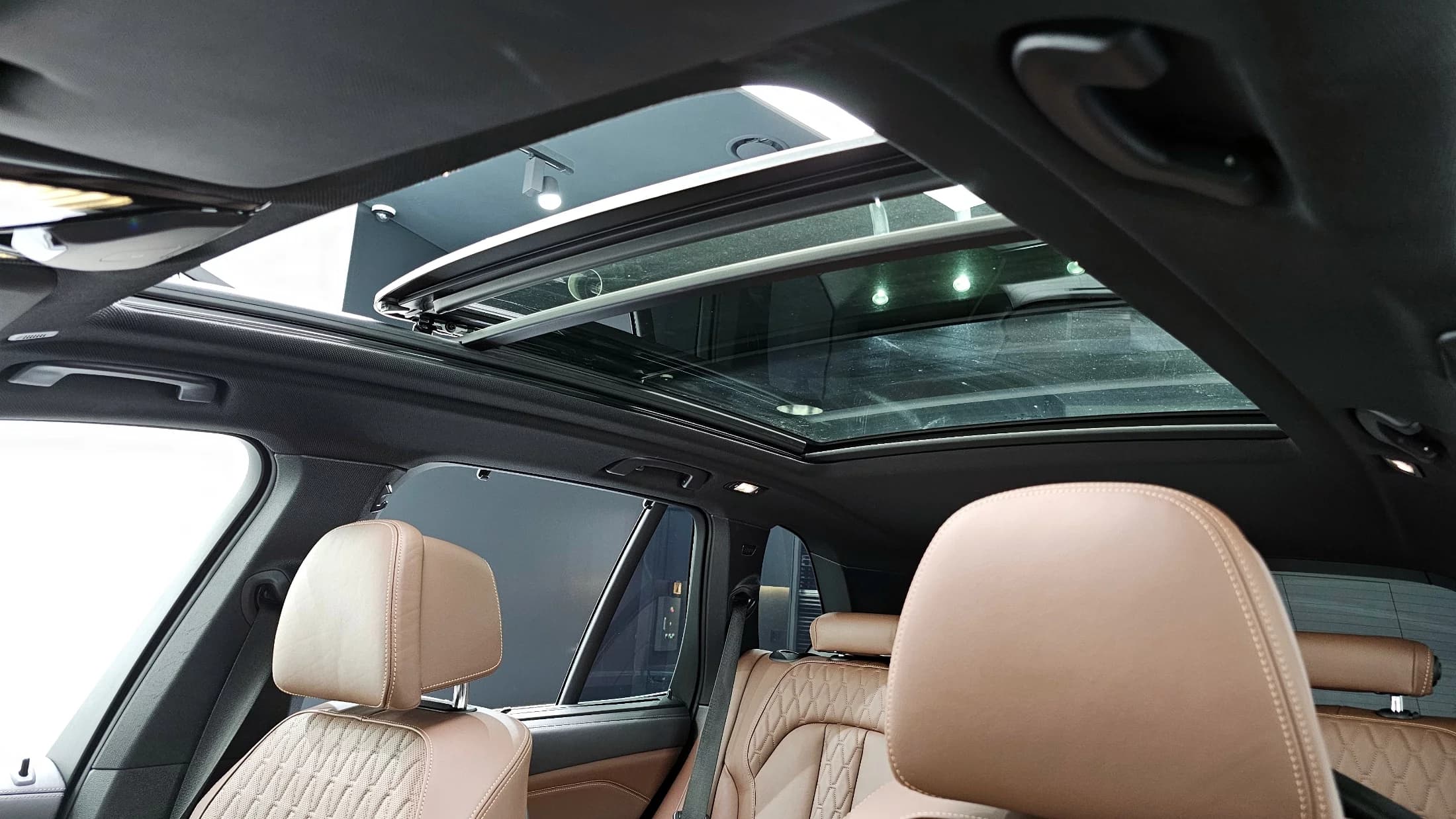 BMW X5 xDrive 40i M Sport, 2023 г. 67323 км. — фото 18