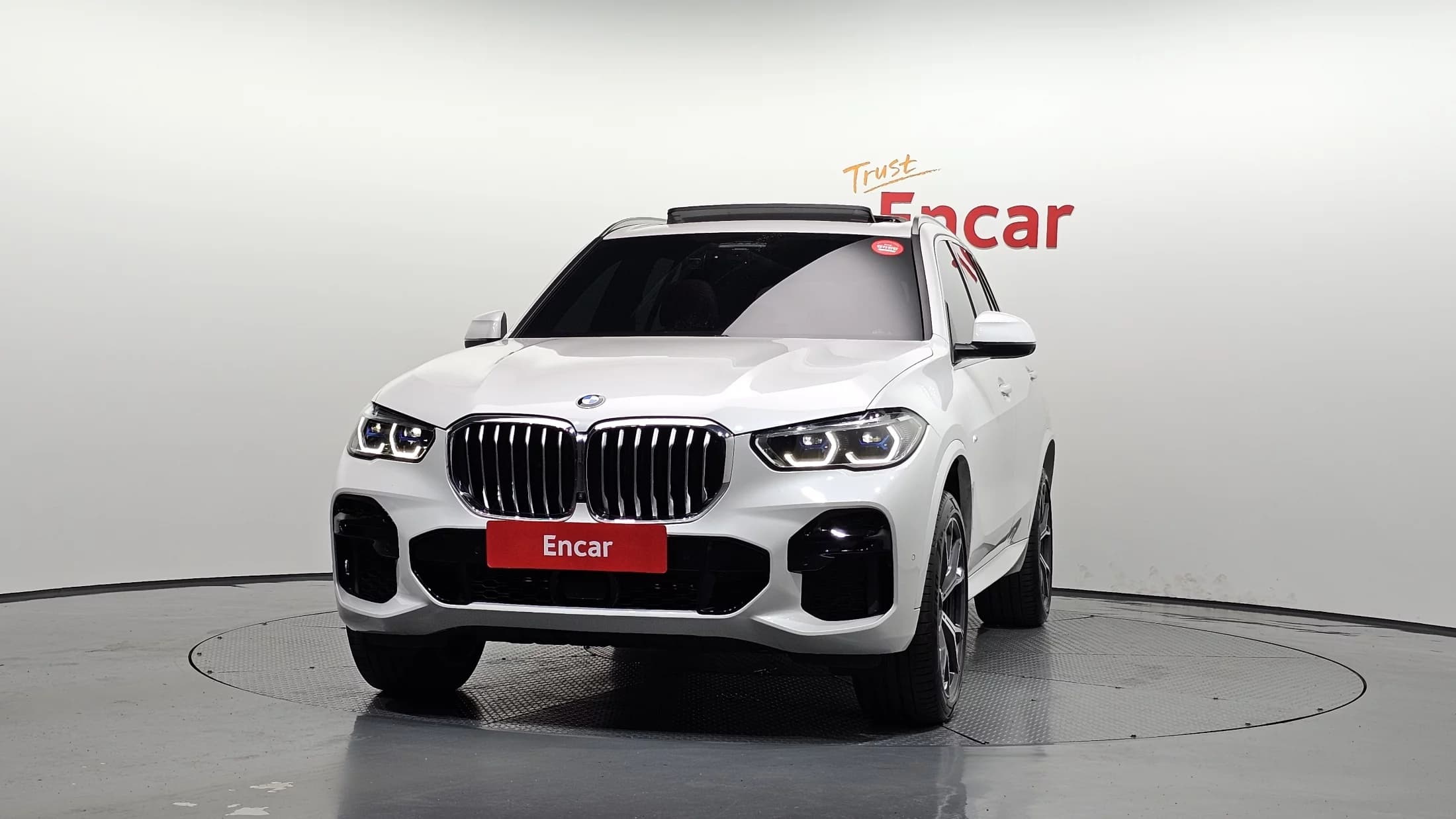 BMW X5 xDrive 40i M Sport, 2023 г. 67323 км. — фото 3
