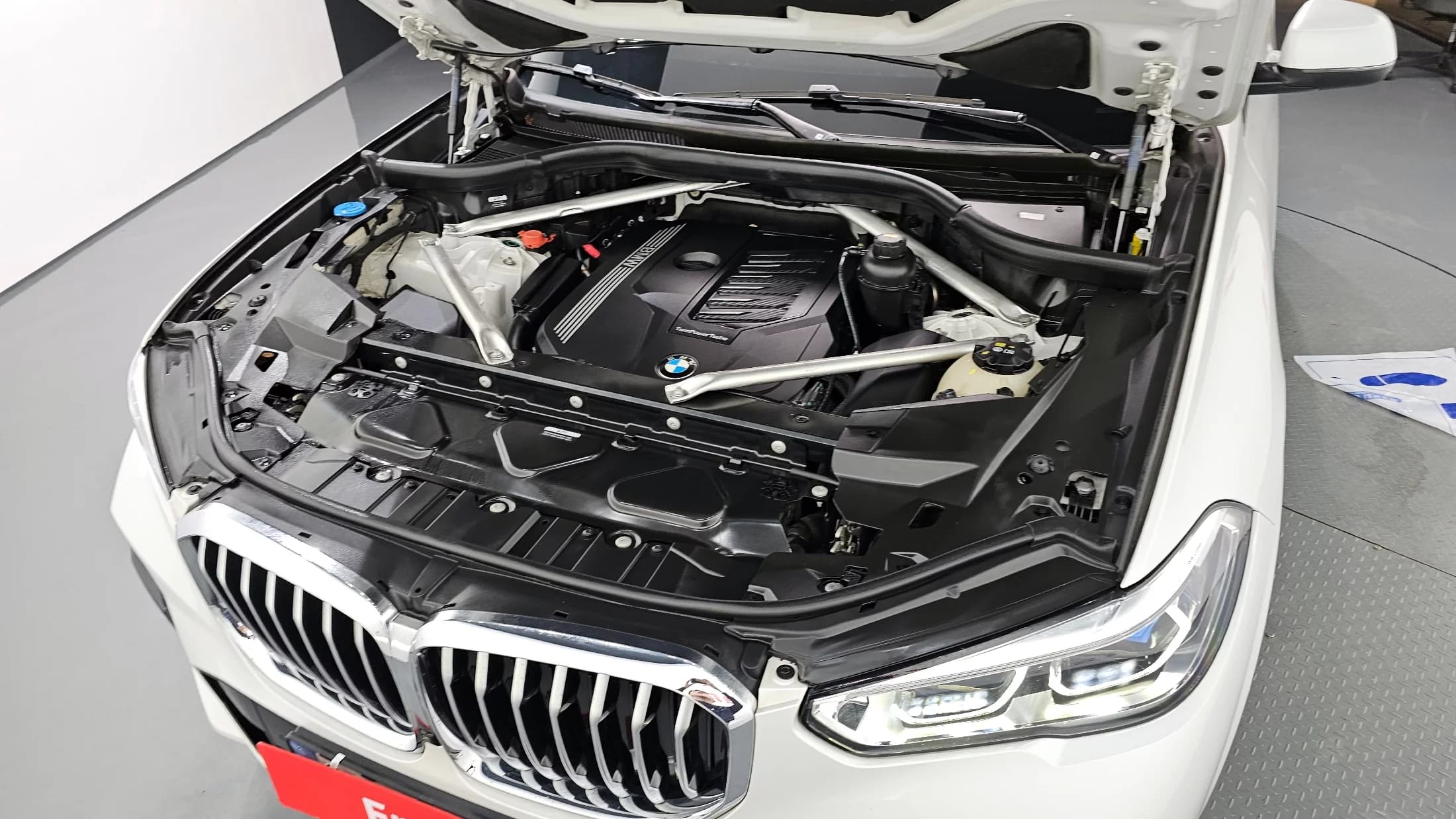 BMW X5 xDrive 40i M Sport, 2023 г. 67323 км. — фото 6