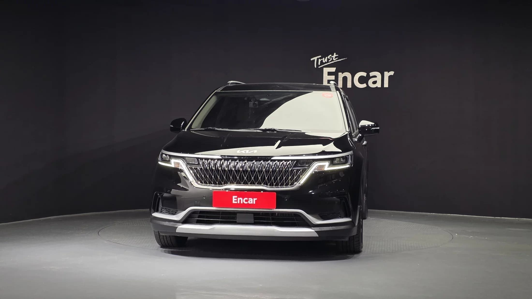 Kia Carnival 9-Seater Prestige, 2021 г. 76142 км. — фото 3