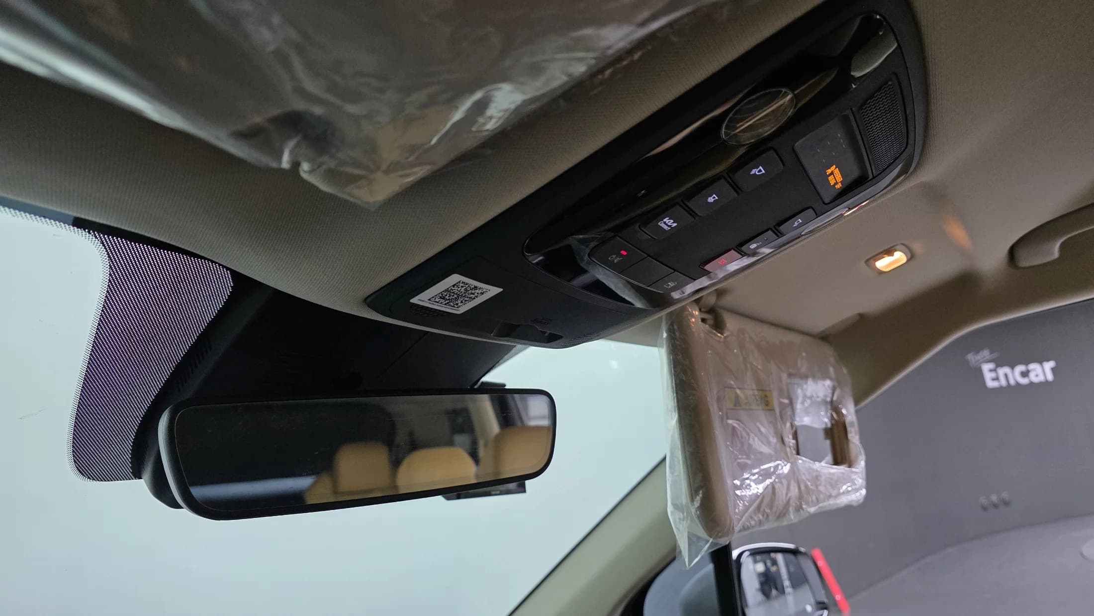 Kia Carnival Gasoline 9-Seater Signature, 2022 г. 72206 км. — фото 15