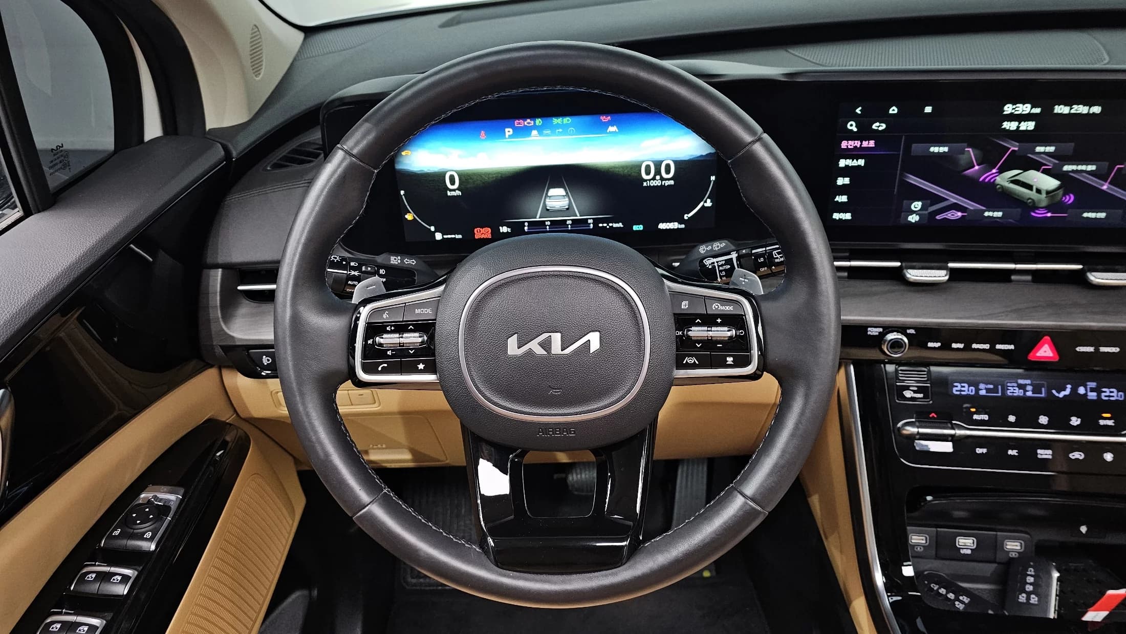 Kia Carnival Gasoline 9-Seater Noblesse, 2023 г. 46107 км. — фото 13
