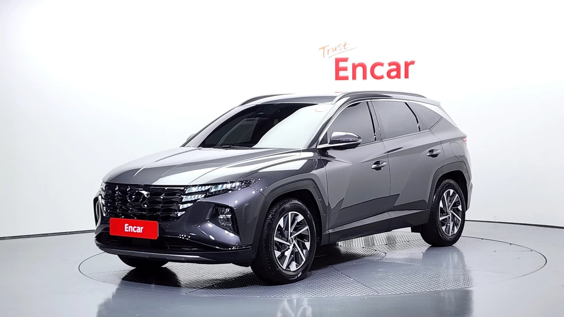 Hyundai Tucson Inspiration 2WD, гибрид, 2021 г. 70426 км.