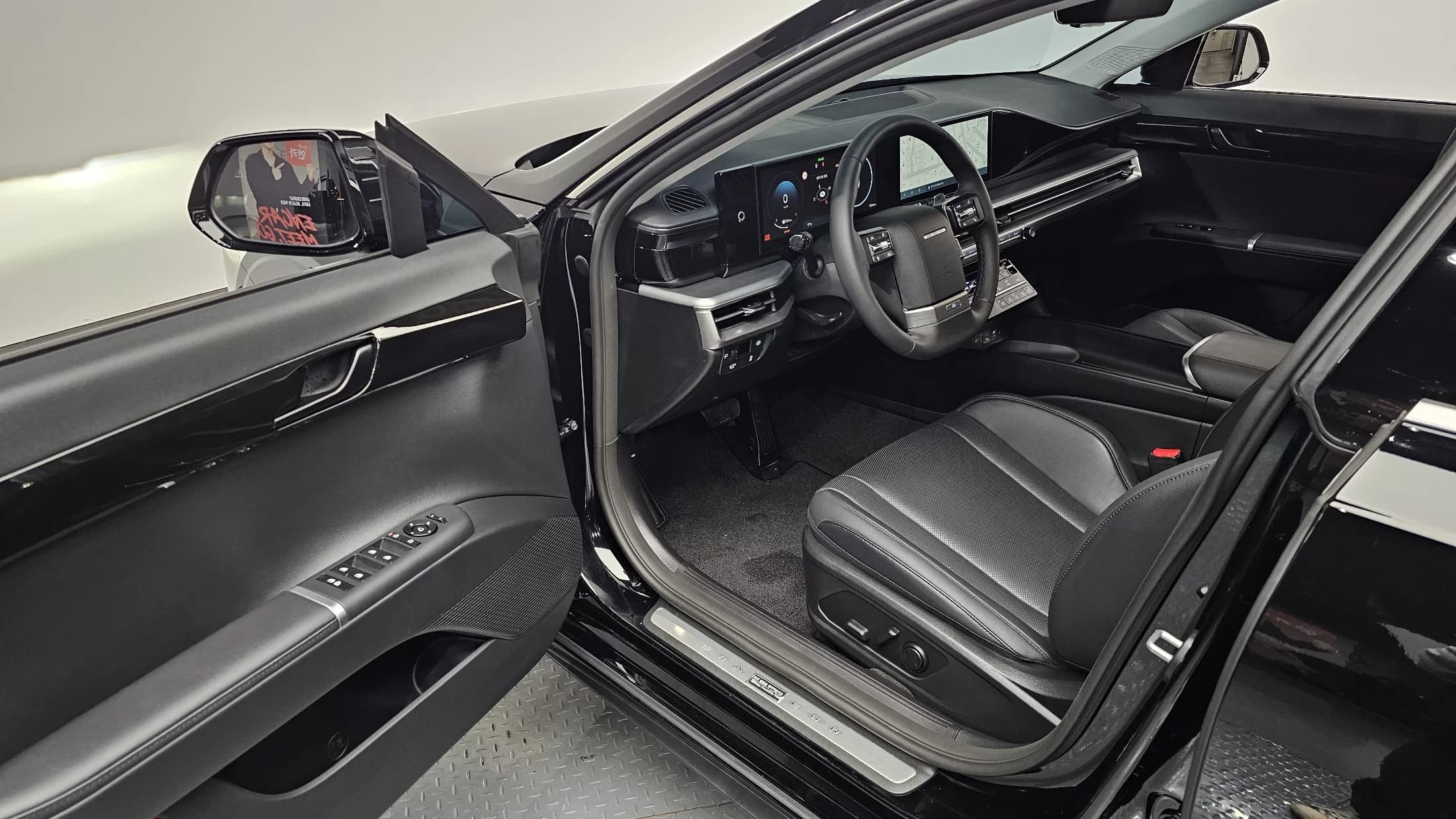 Hyundai Grandeur 2,5 Gasoline 2WD Premium, 2025 г. 1191 км. — фото 10