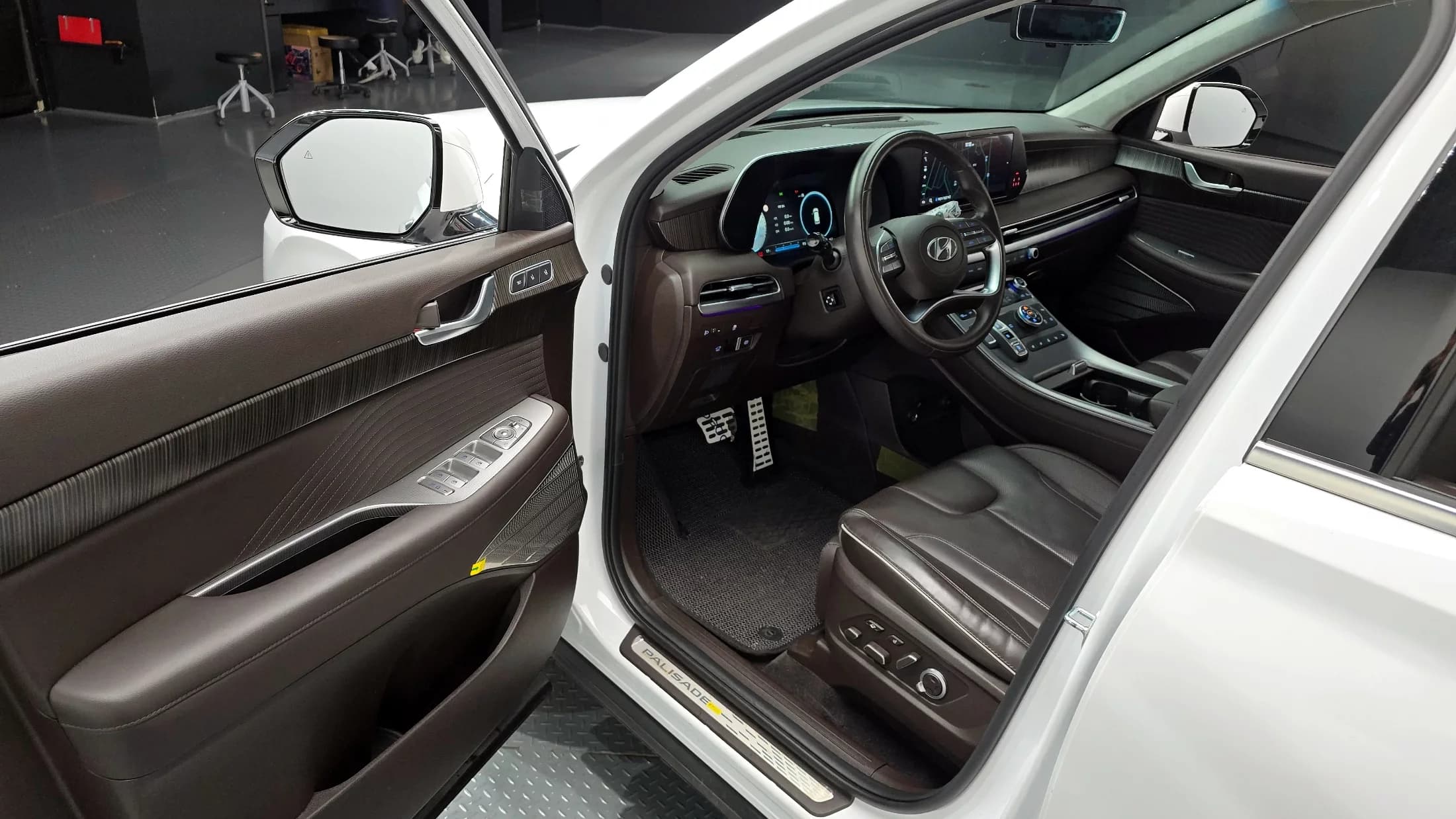 Hyundai Palisade Diesel 2.2 4WD Calligraphy, 2023 г. 46694 км. — фото 10