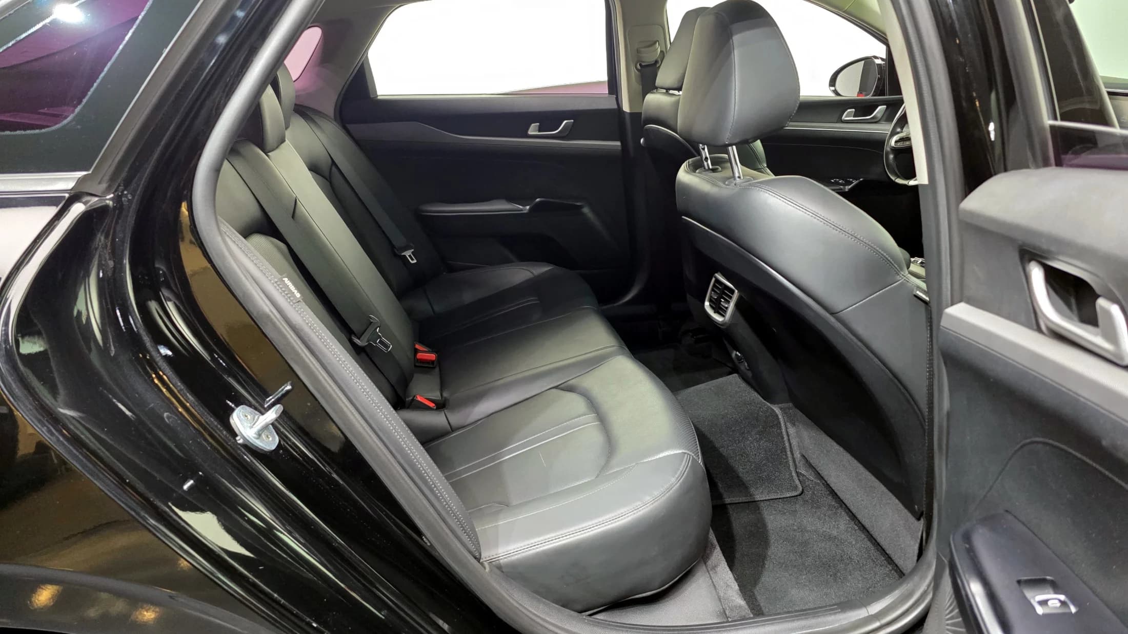 Kia K5 (Киа Оптима) 2.0 LPI(Renter car) Strandard, 2021 г. 70104 км. — фото 12