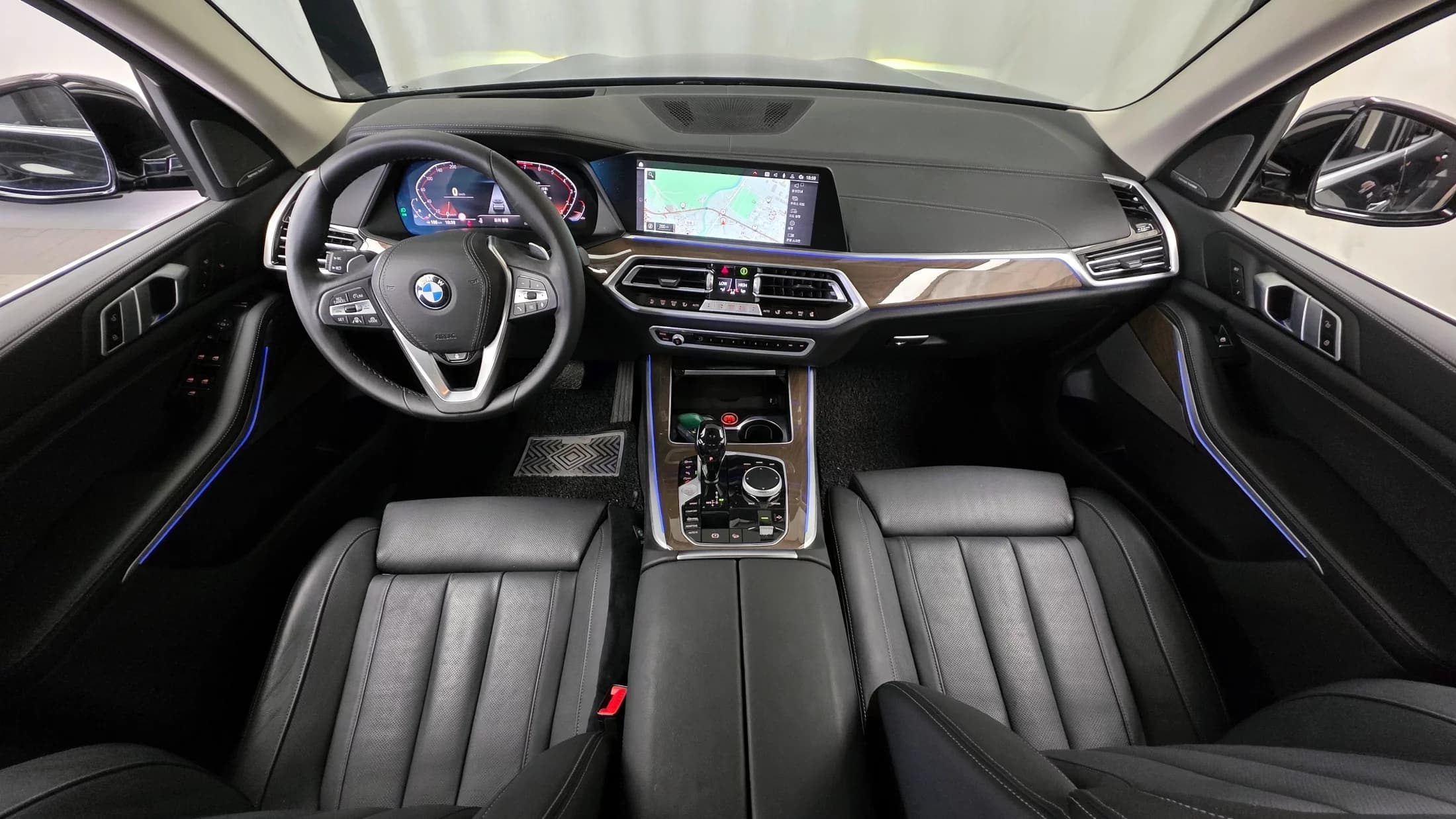 BMW X5 xDrive 40i xLine, 2021 г. 40652 км. — фото 7