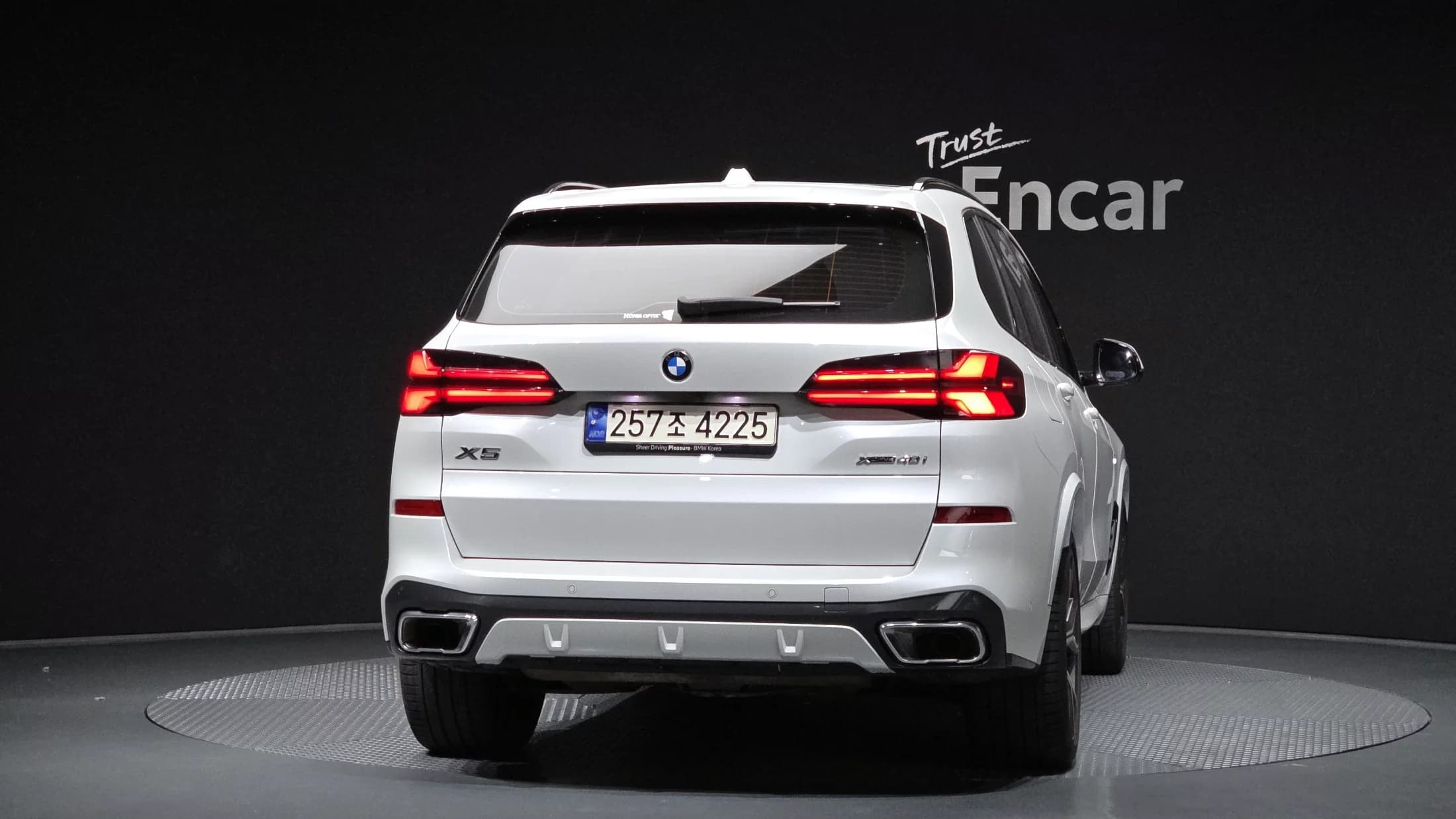 BMW X5 xDrive 40i M Sport, 2024 г. 21493 км. — фото 4