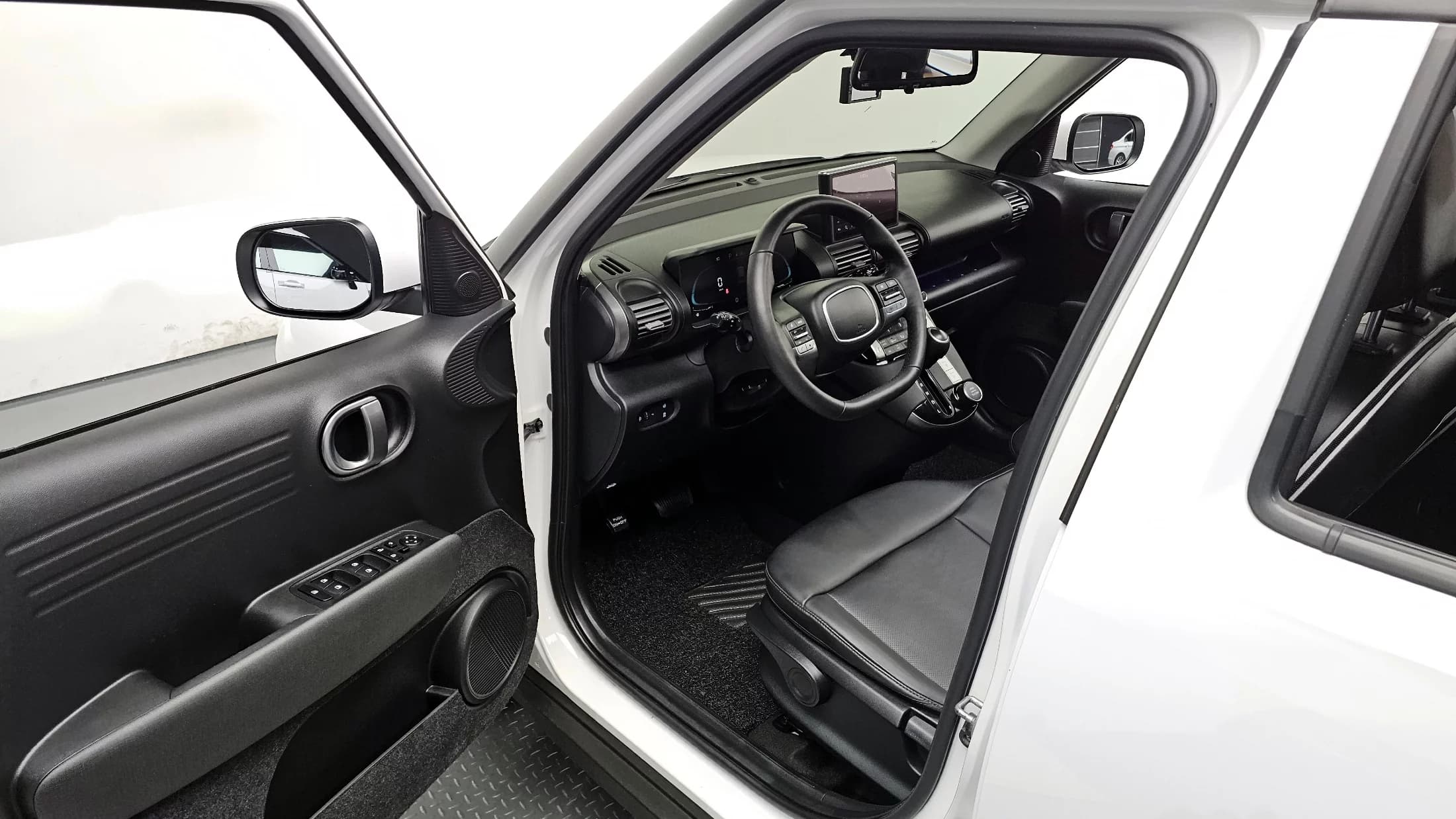 Hyundai Casper Turbo Inspiration, 2022 г. 64088 км. — фото 11