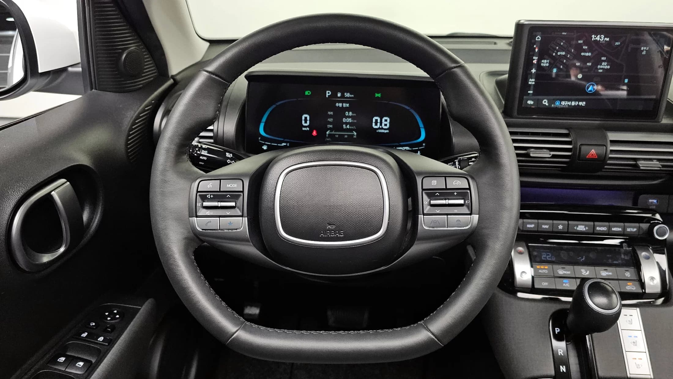 Hyundai Casper Turbo Inspiration, 2022 г. 64088 км. — фото 13