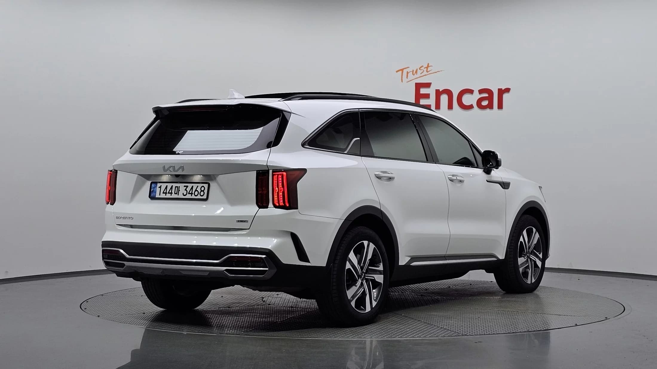 Kia Sorento HEV 1.6 2WD Gravity, гибрид, 2023 г. 41279 км. — фото 2
