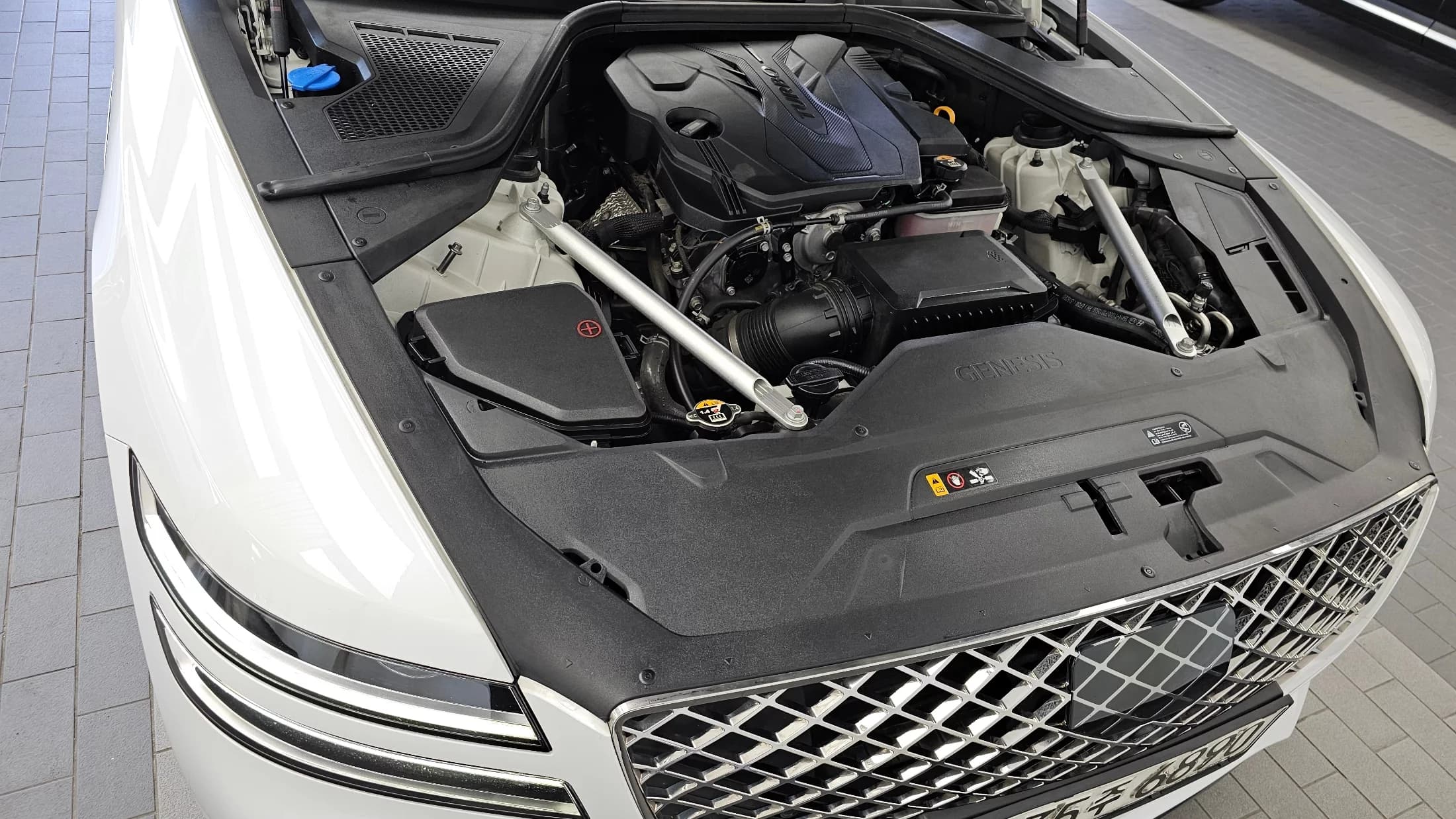 Genesis G80 Gasoline 2.5 Turbo 2WD, 2021 г. 80666 км. — фото 6