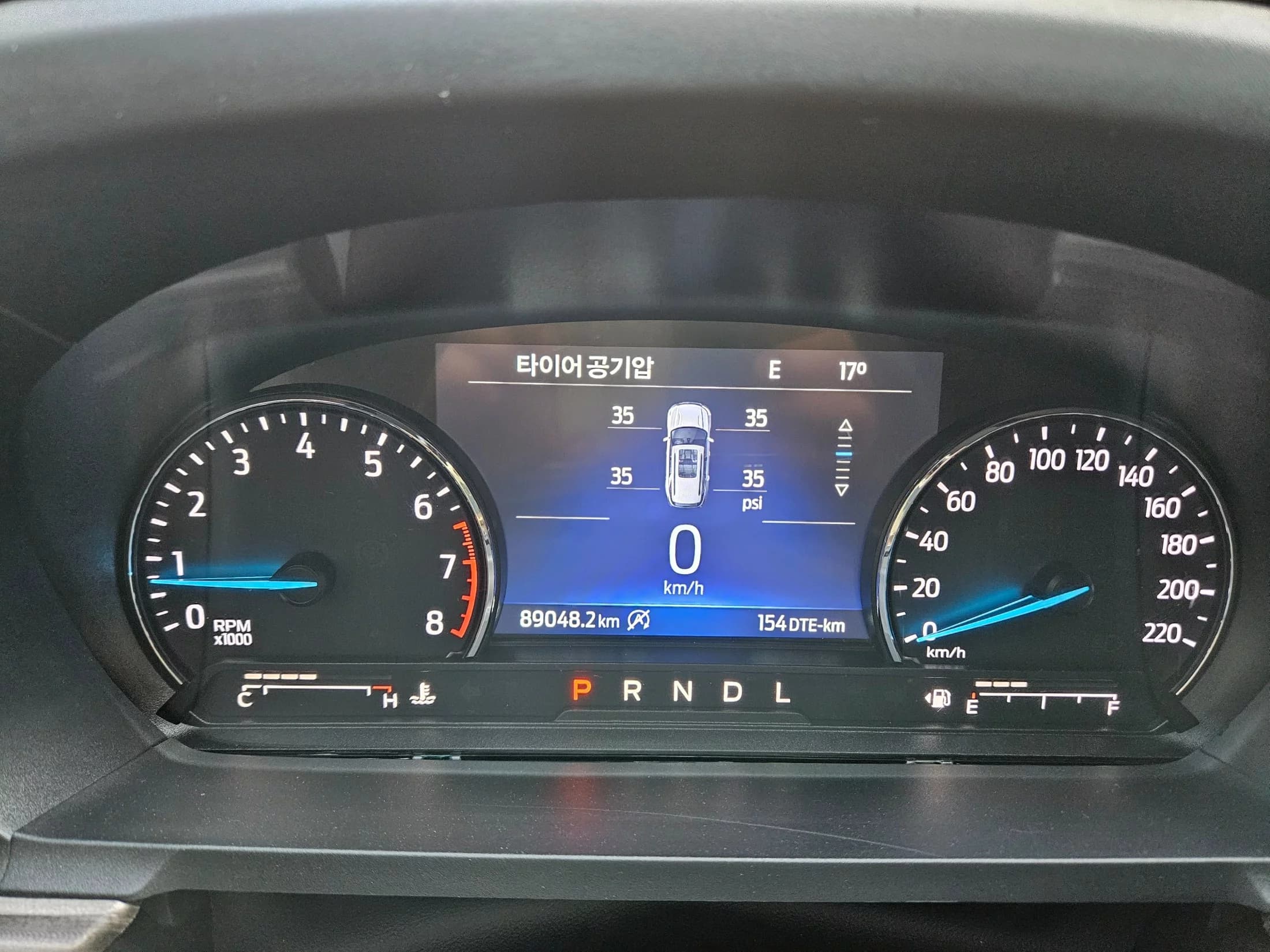 Ford EXPLORER 2.3 LimIted 4WD, 2021 г. 89106 км. — фото 8