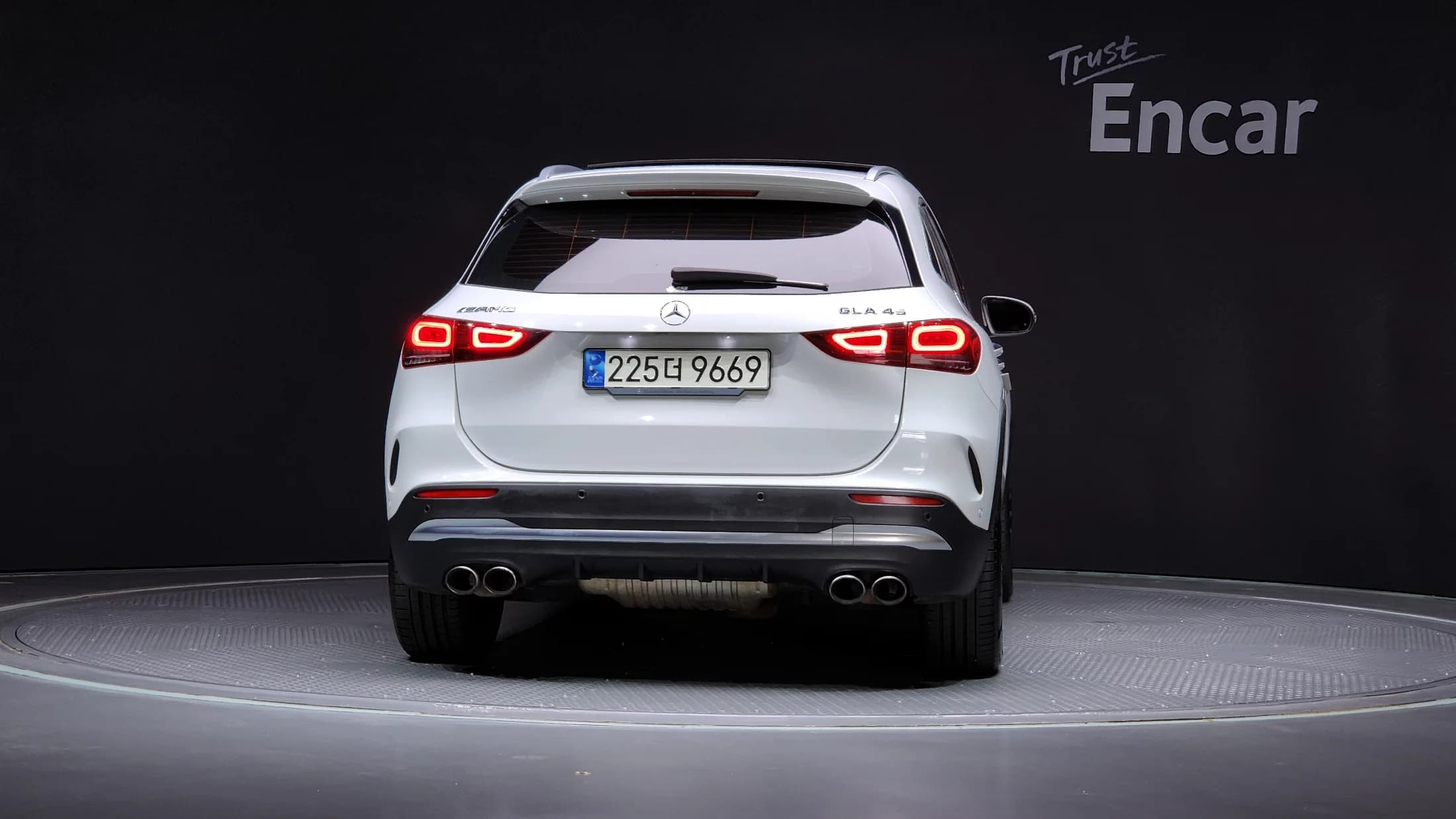 Mercedes-Benz GLA-Class GLA45 AMG 4MATIC+, 2021 г. 73640 км. — фото 4