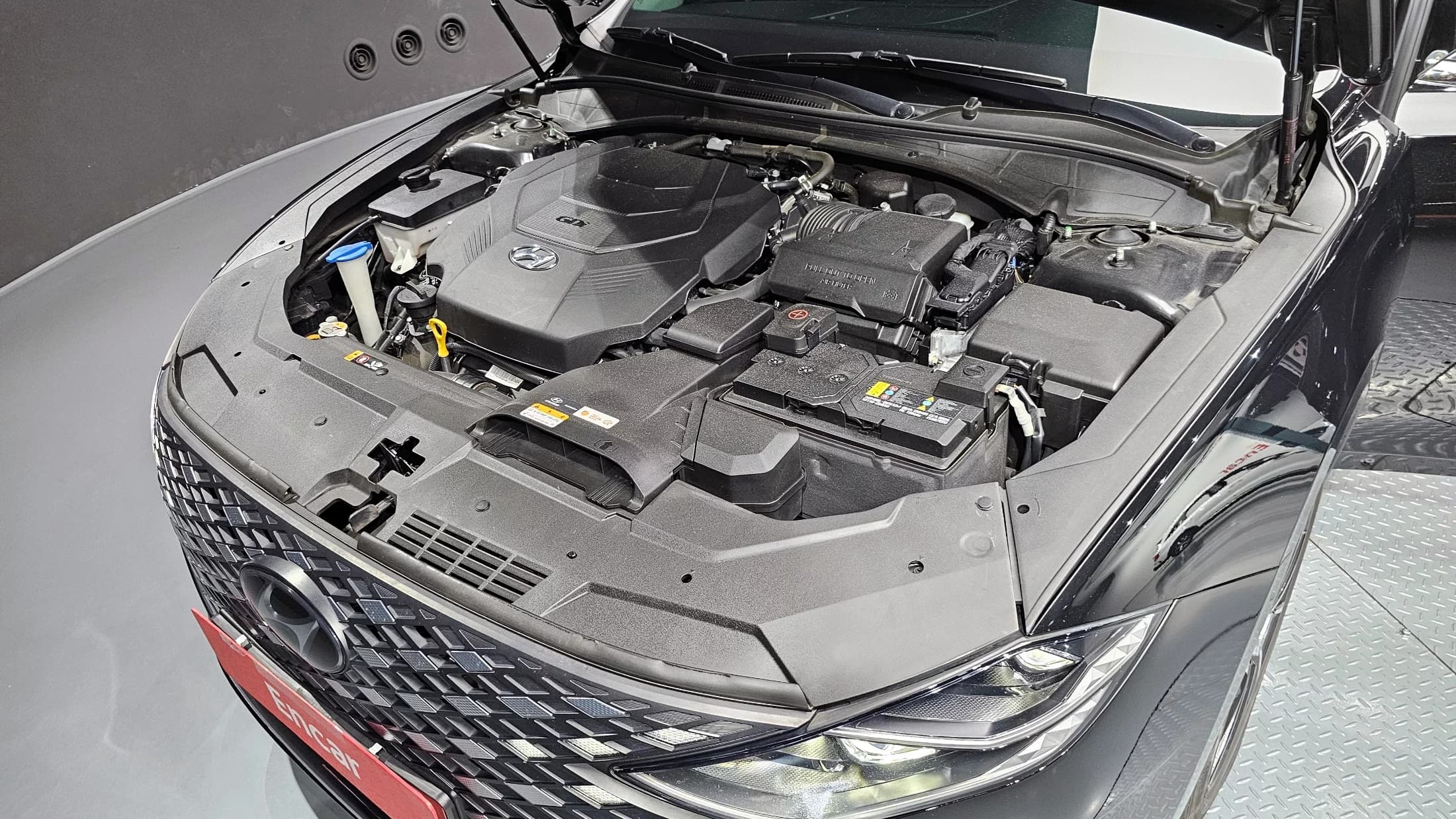 Hyundai Grandeur 3.3 Premium, 2022 г. 71702 км. — фото 6