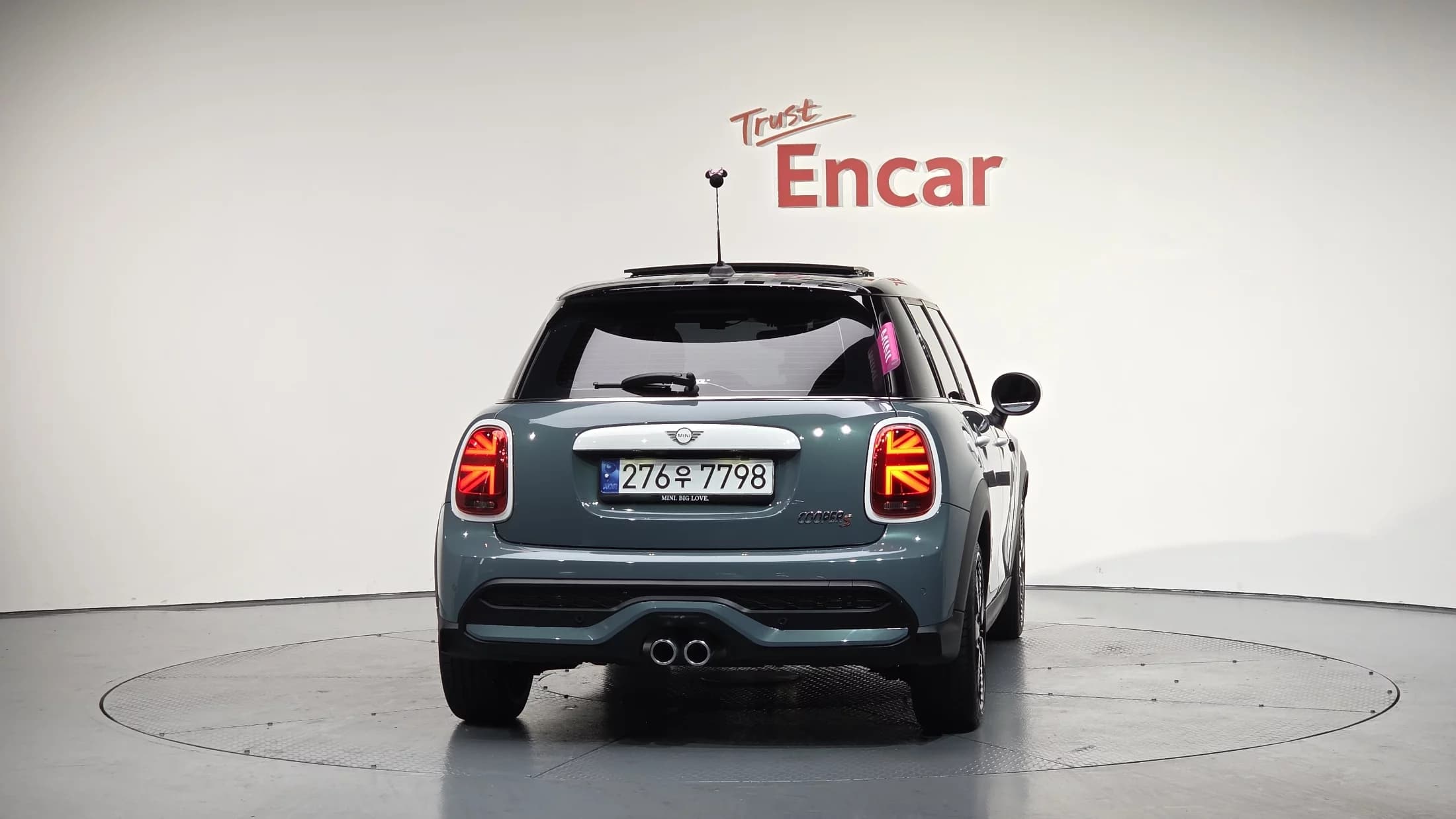 MINI Cooper 5Door Multitione Edition 3rd, 2023 г. 8661 км. — фото 3