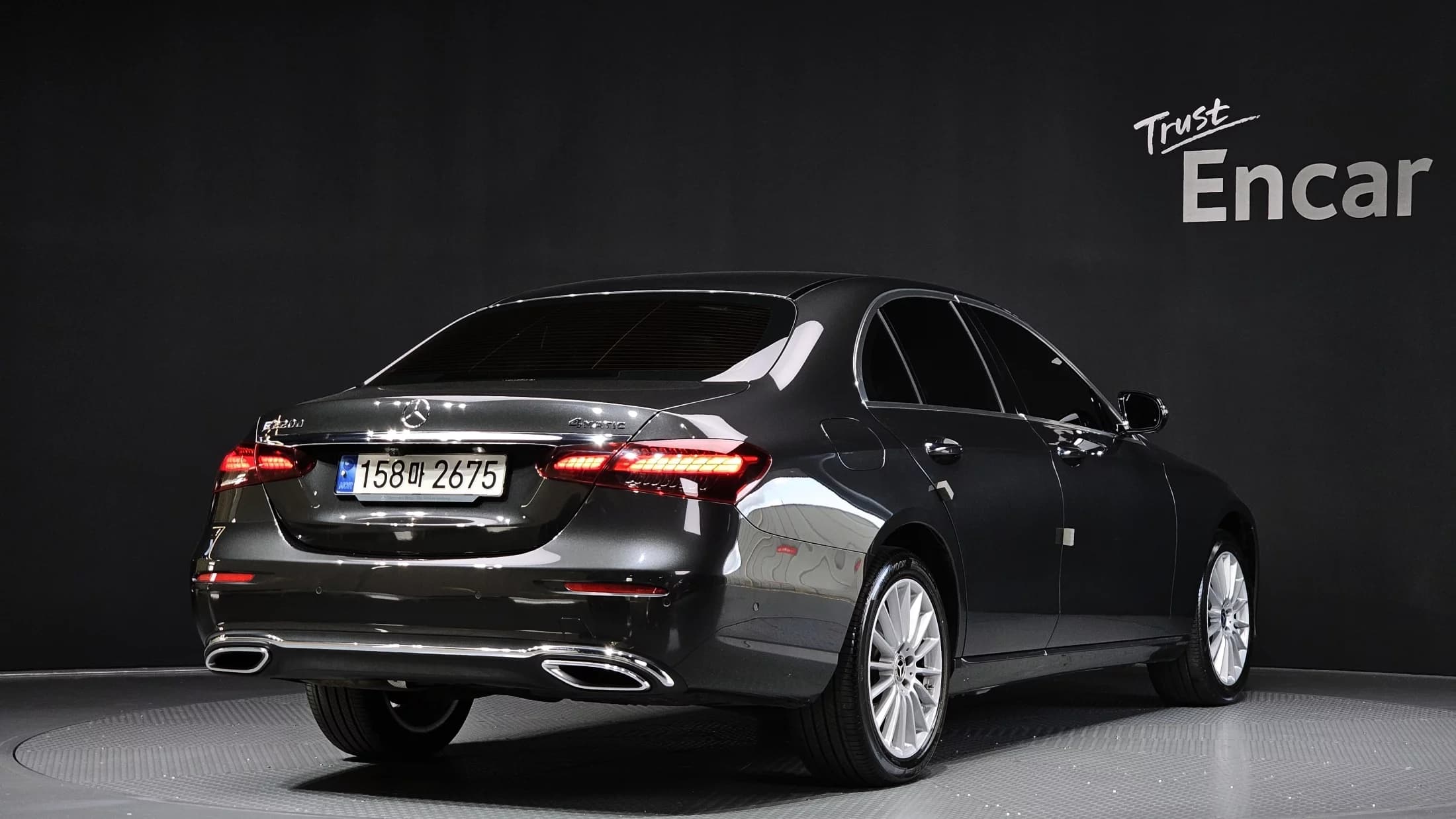 Mercedes-Benz E-Class E220d 4MATIC Exclusive, 2021 г. 56751 км. — фото 2