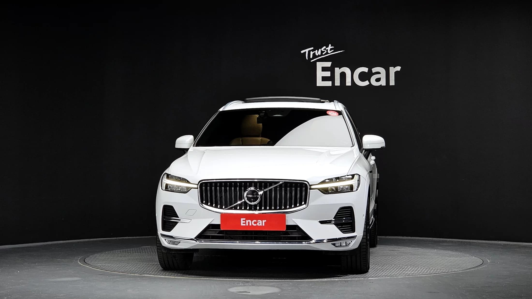 Volvo XC60 B5 Ultimate Bright, 2023 г. 35264 км. — фото 3