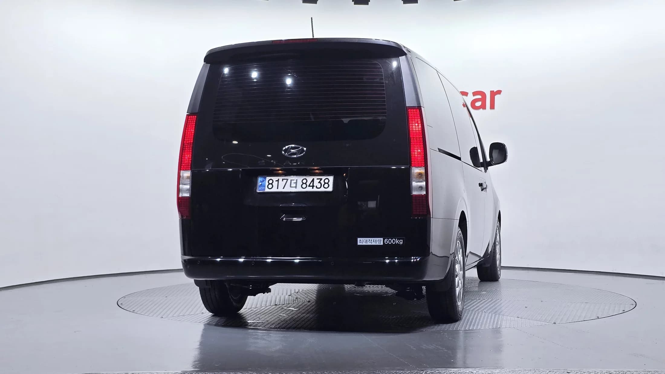 Hyundai Staria L3.5 Cargo 5-Seater Modern, 2023 г. 36740 км. — фото 4
