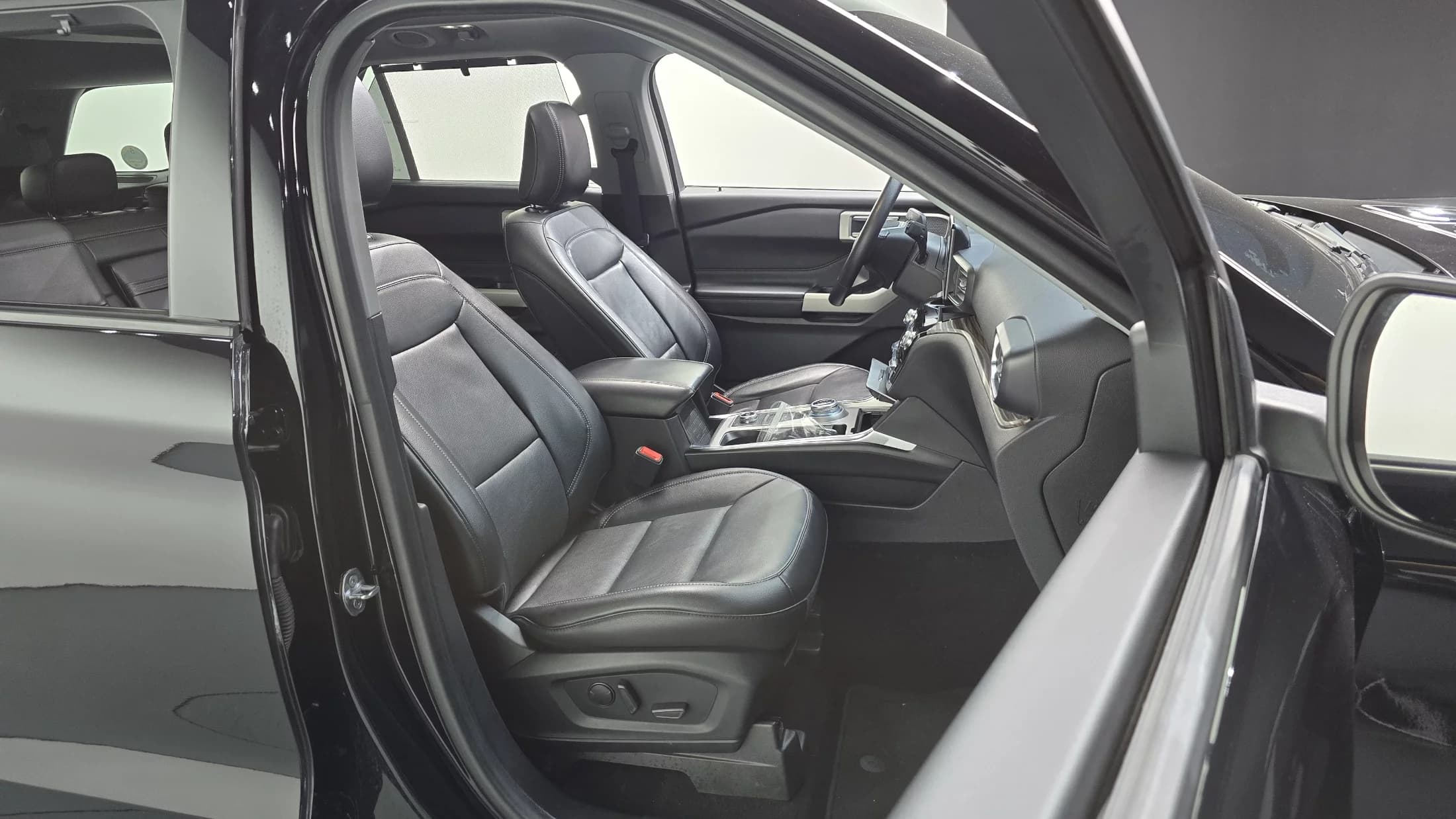 Ford EXPLORER 2.3 LimIted 4WD, 2021 г. 91417 км. — фото 12
