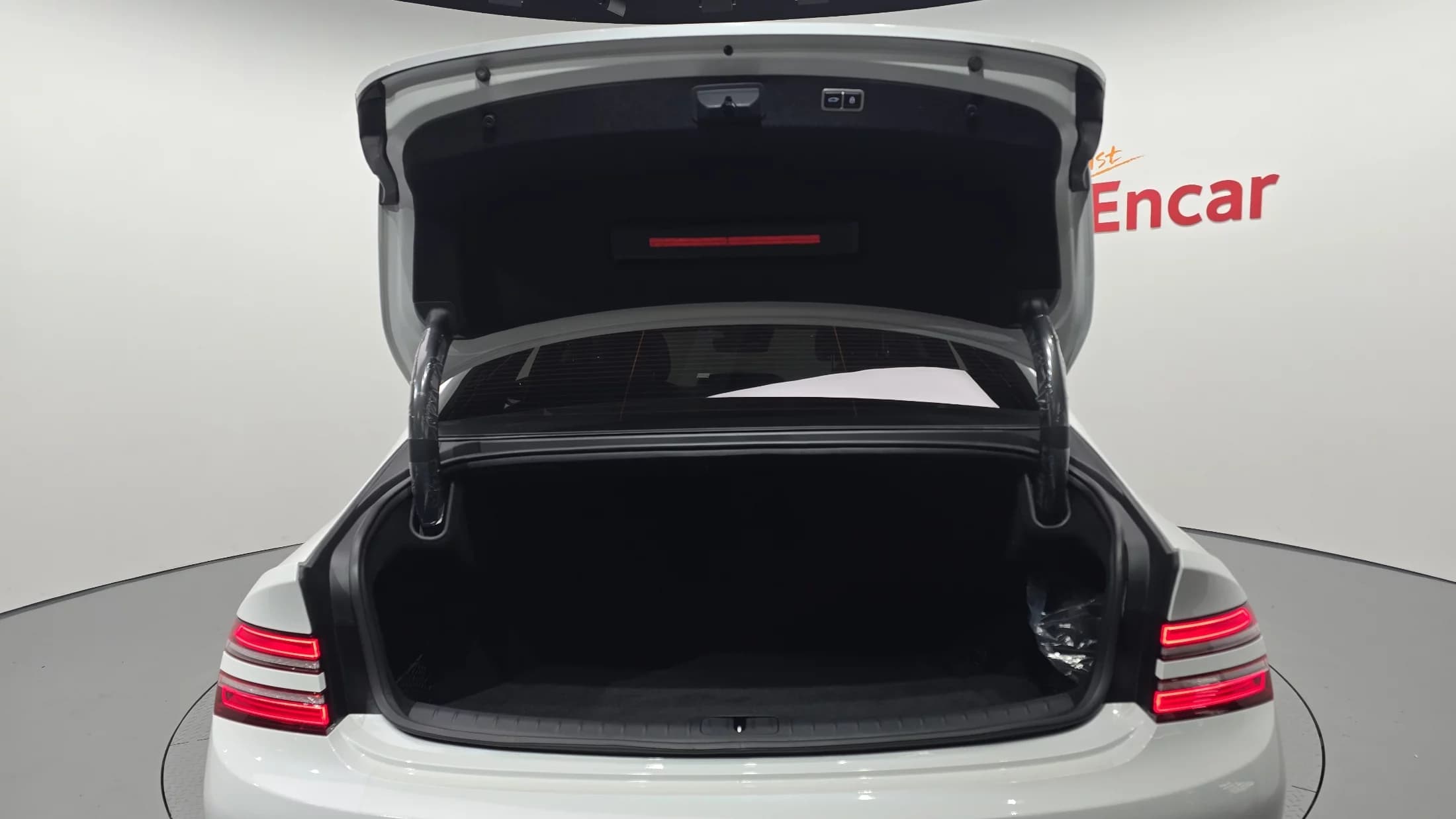 Genesis G80 Gasoline 2.5 Turbo 2WD, 2021 г. 11728 км. — фото 20