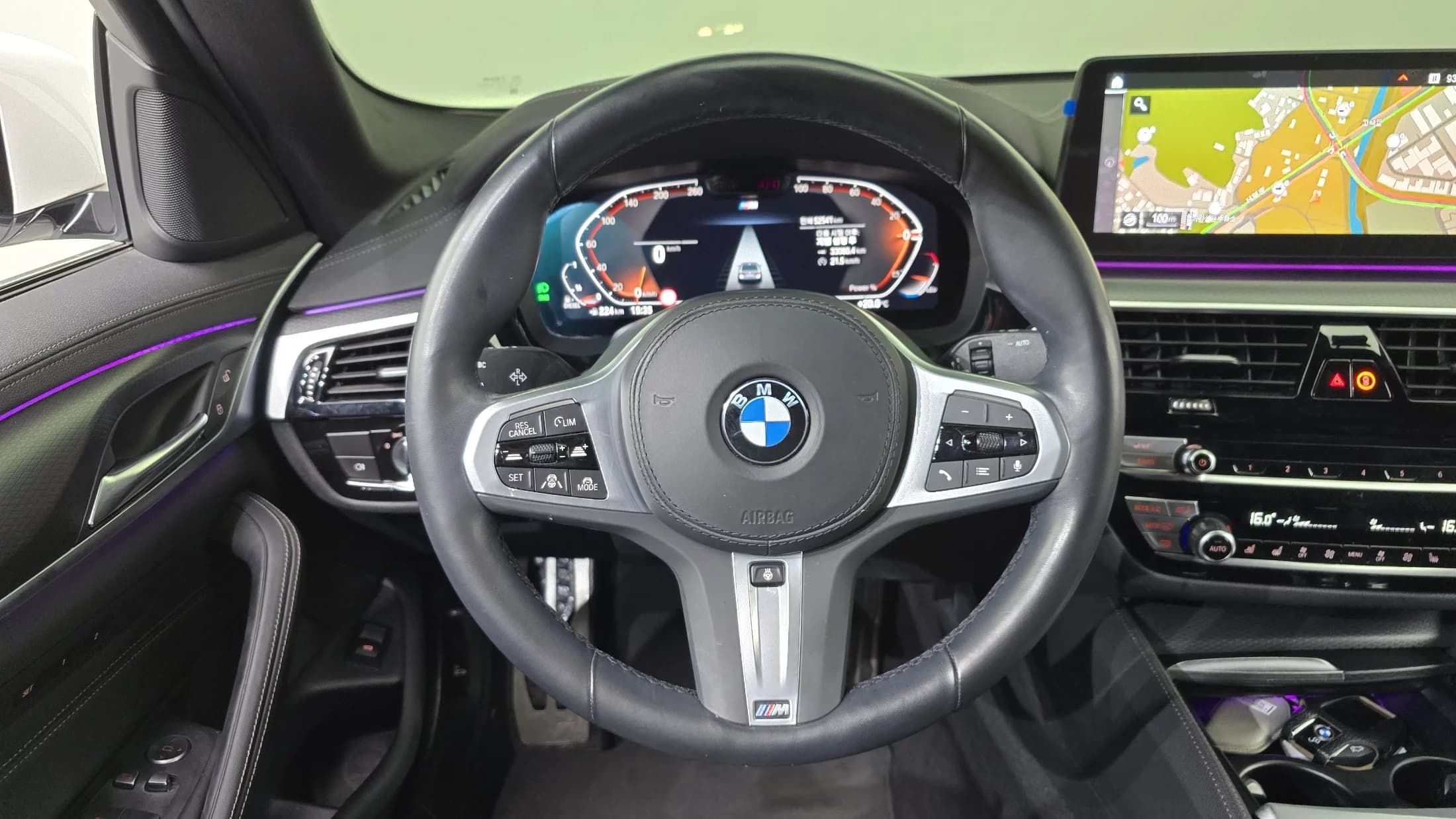 BMW 5-Series 523d xDrive M Sport, 2023 г. 52678 км. — фото 13