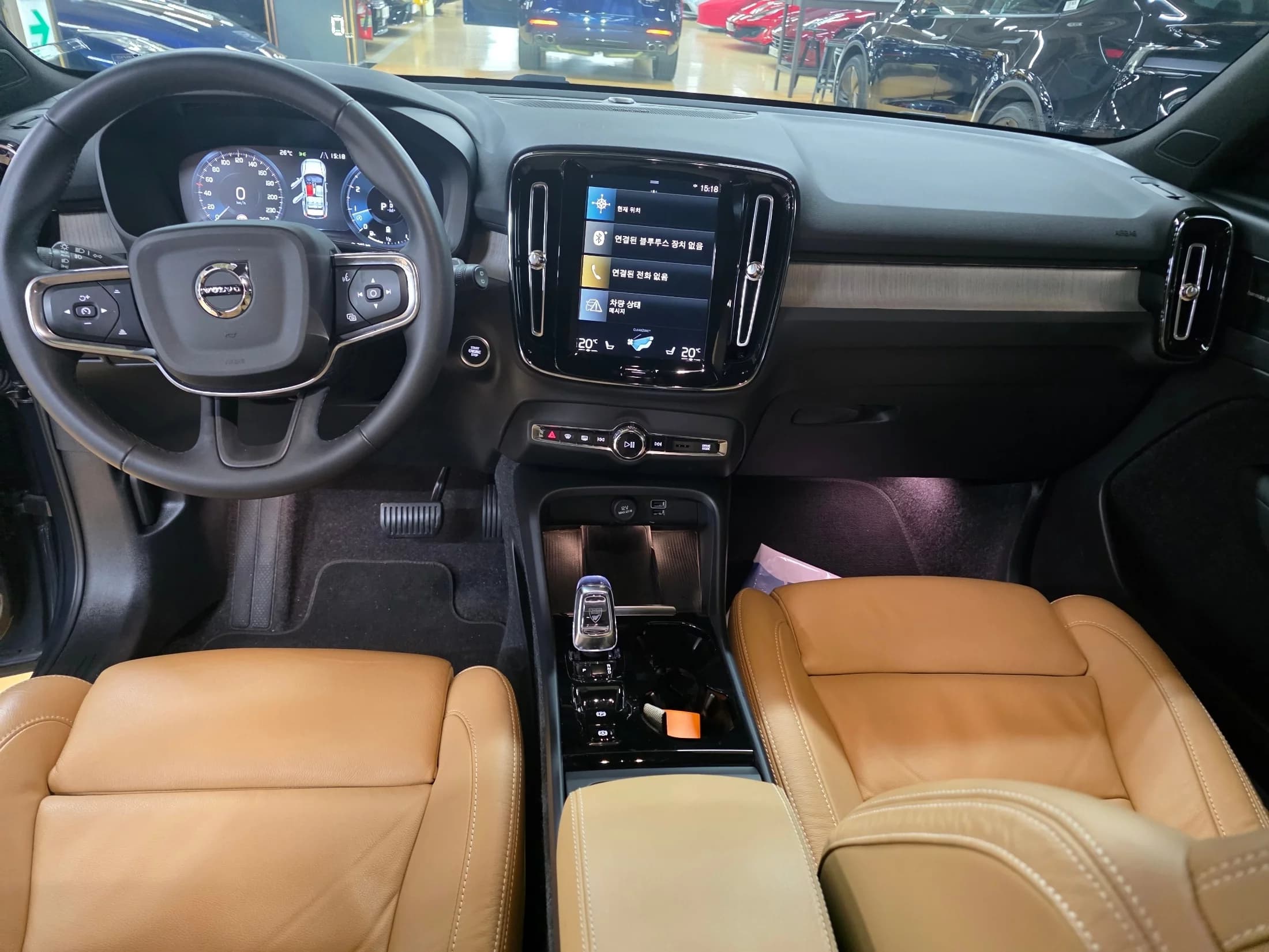 Volvo XC40 B4 Inscription, 2021 г. 23593 км. — фото 7
