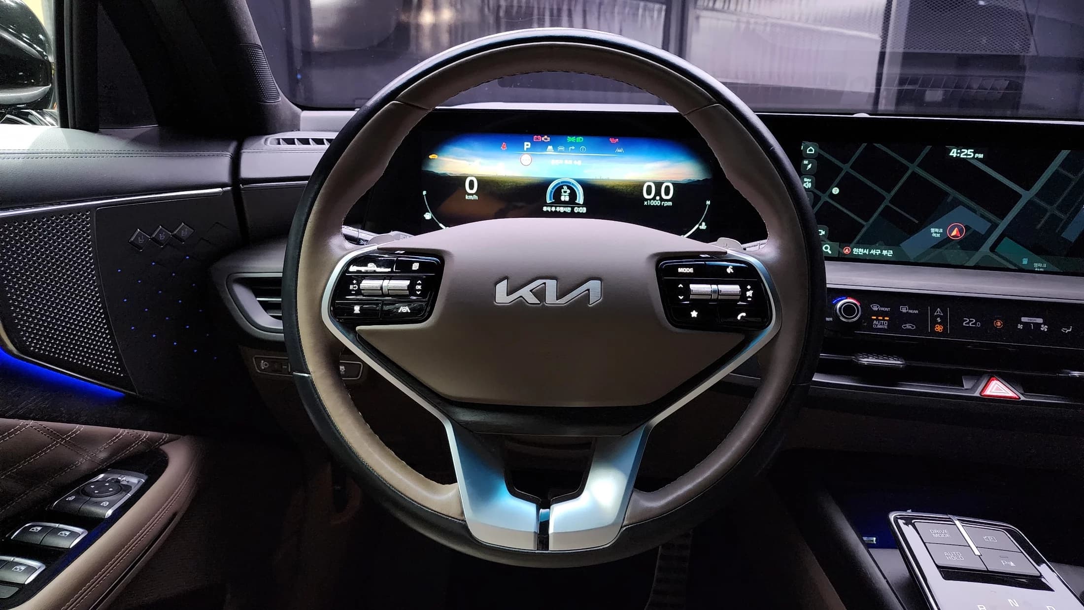 Kia K8 3.5 Gasoline 4WD Platinum, 2021 г. 16802 км. — фото 13