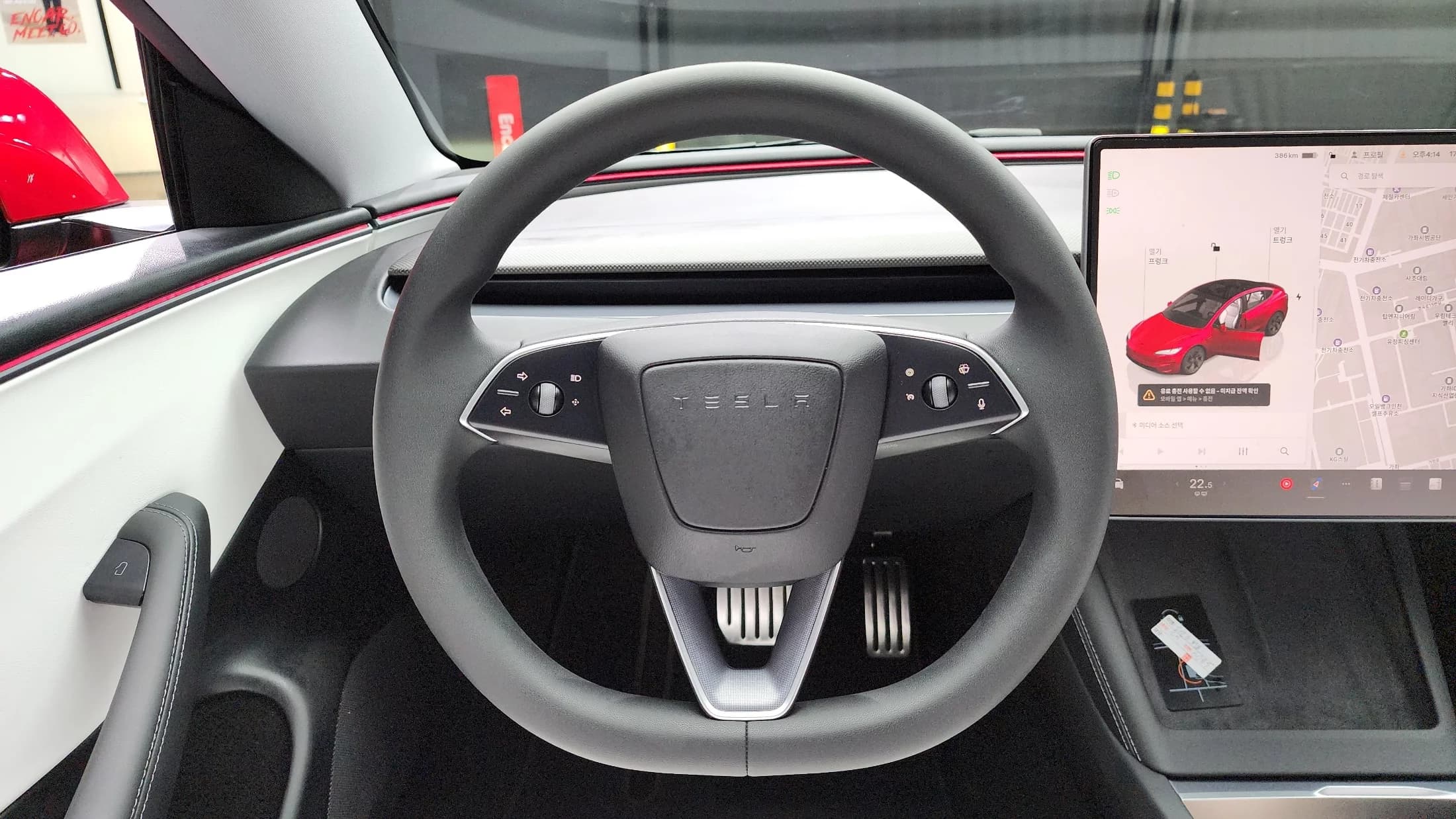Tesla MODEL 3 Performance, электромобиль, 2025 г. 3729 км. — фото 13