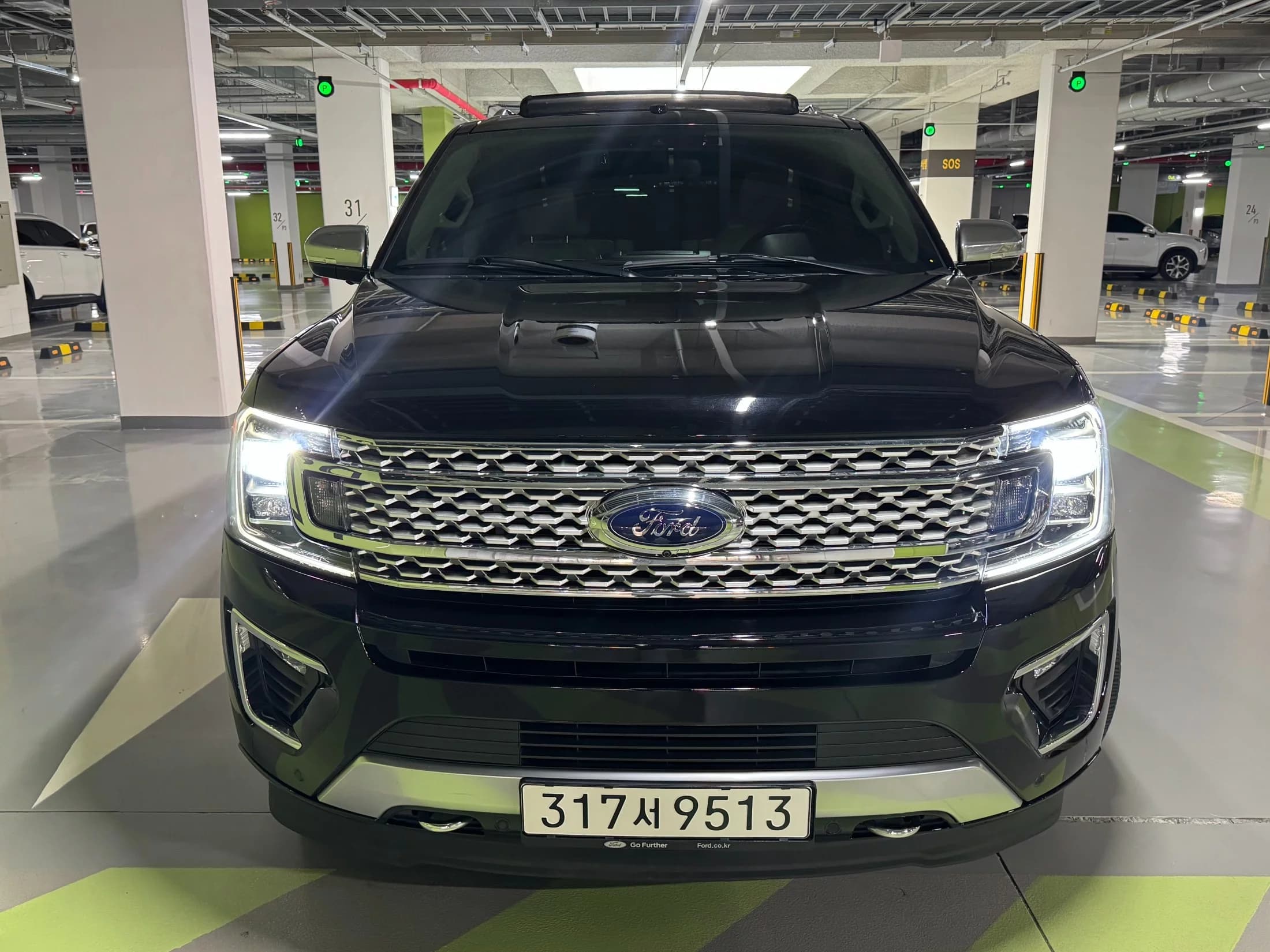 Ford EXPEDITION Platinum 4WD 7Seater, 2021 г. 58084 км. — фото 3