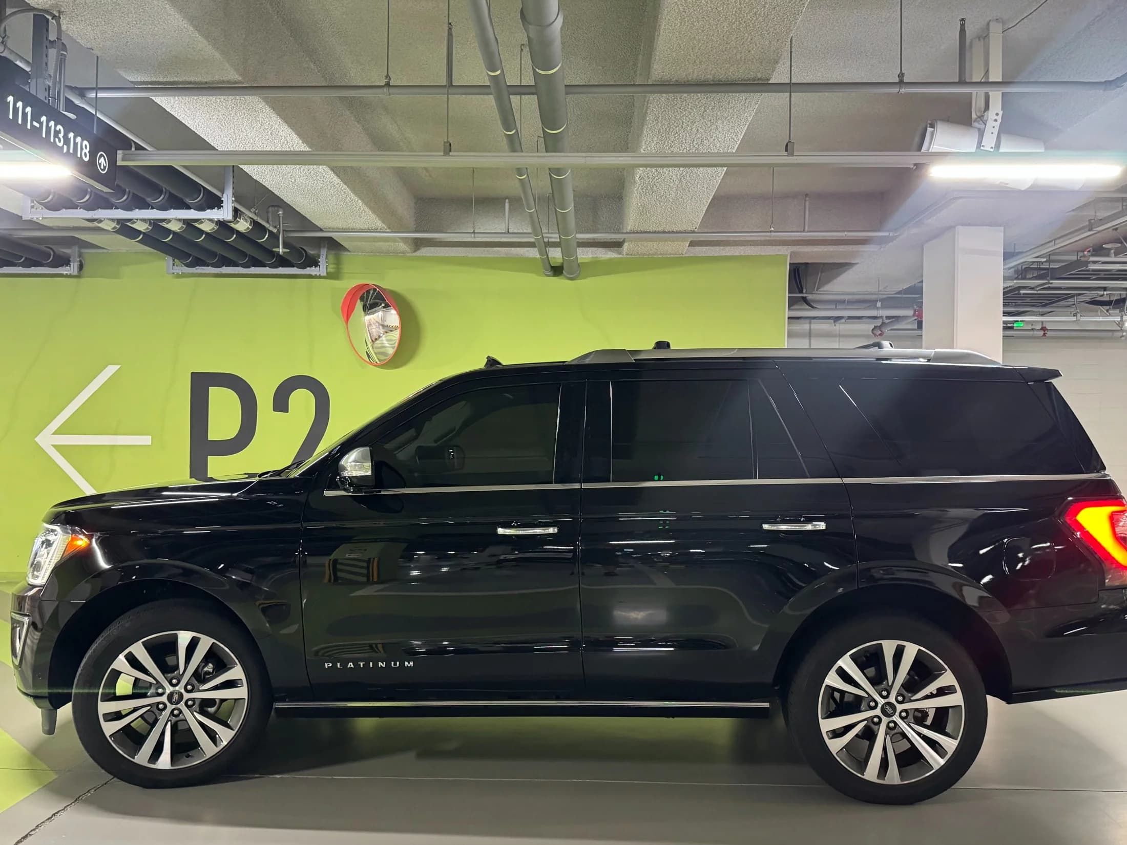 Ford EXPEDITION Platinum 4WD 7Seater, 2021 г. 58084 км. — фото 5