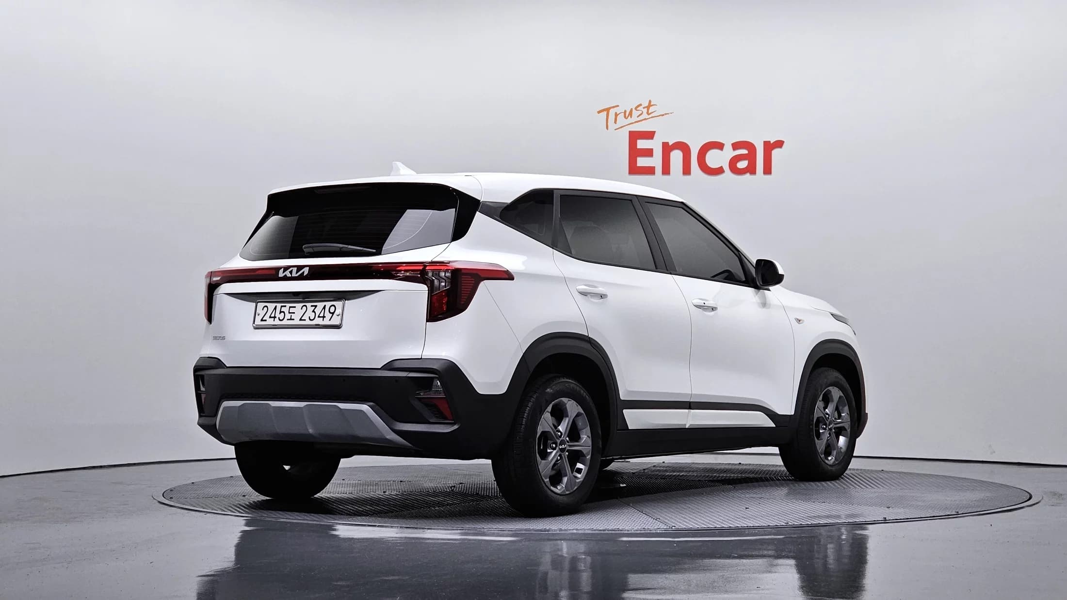 Kia Seltos Gasoline 2.0 2WD Trendy, 2023 г. 39849 км. — фото 2