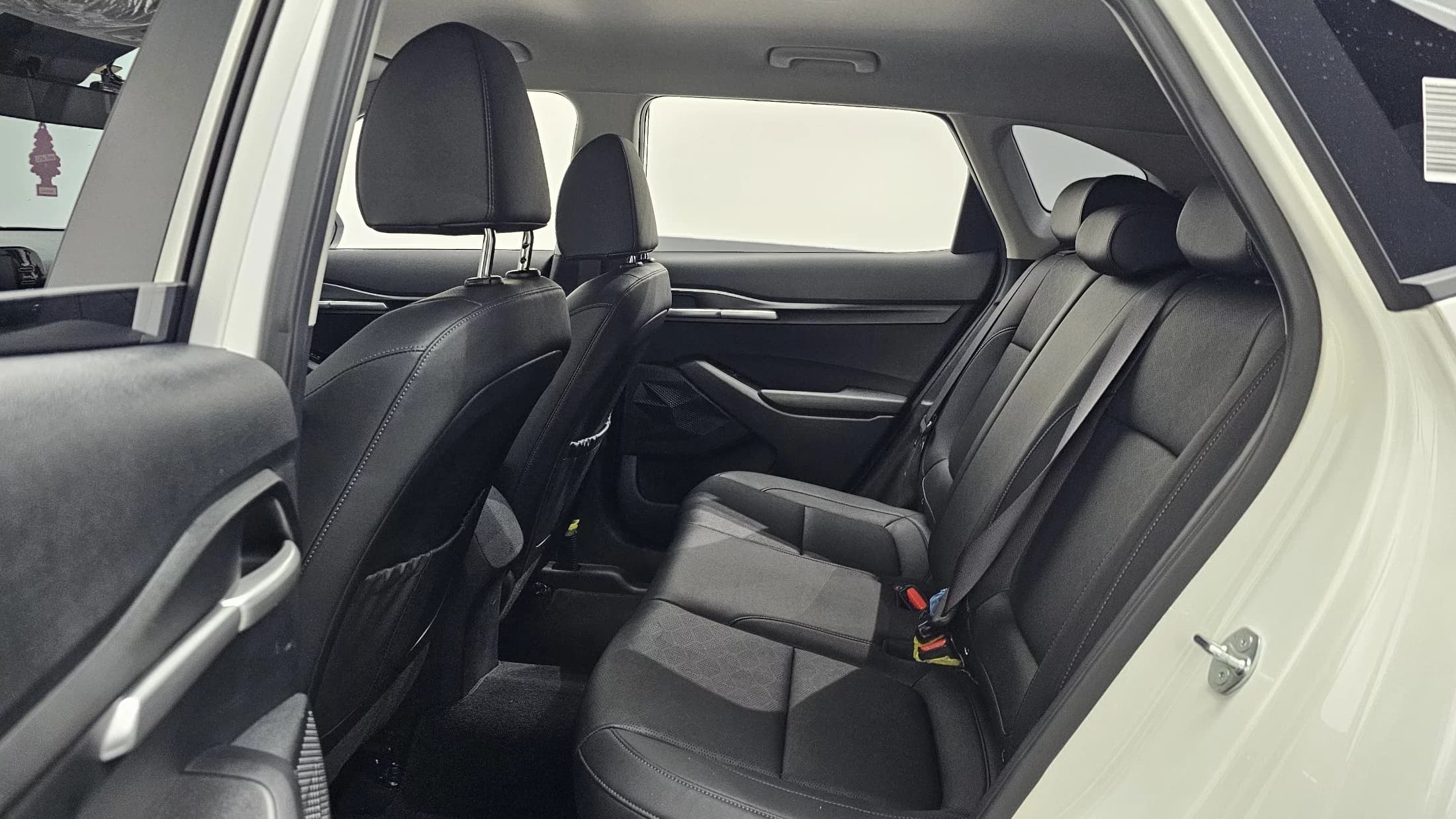 Kia Seltos Gasoline 2.0 2WD Trendy, 2023 г. 39849 км. — фото 13