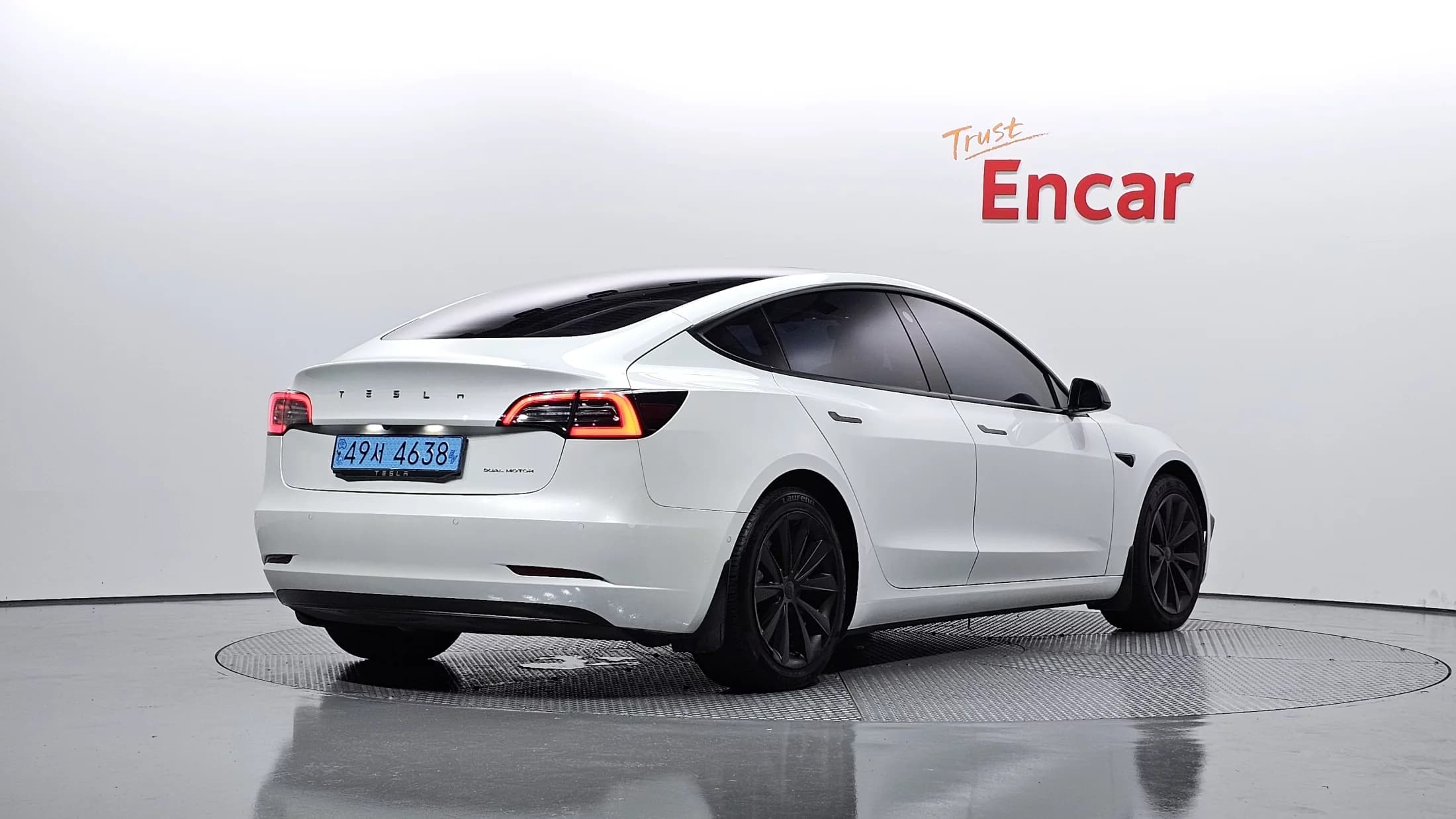 Tesla MODEL 3 Long Range, электромобиль, 2021 г. 82857 км. — фото 2