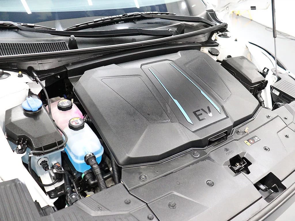 Hyundai Ioniq 5 Long range Exclusive, электромобиль, 2021 г. 122631 км. — фото 19