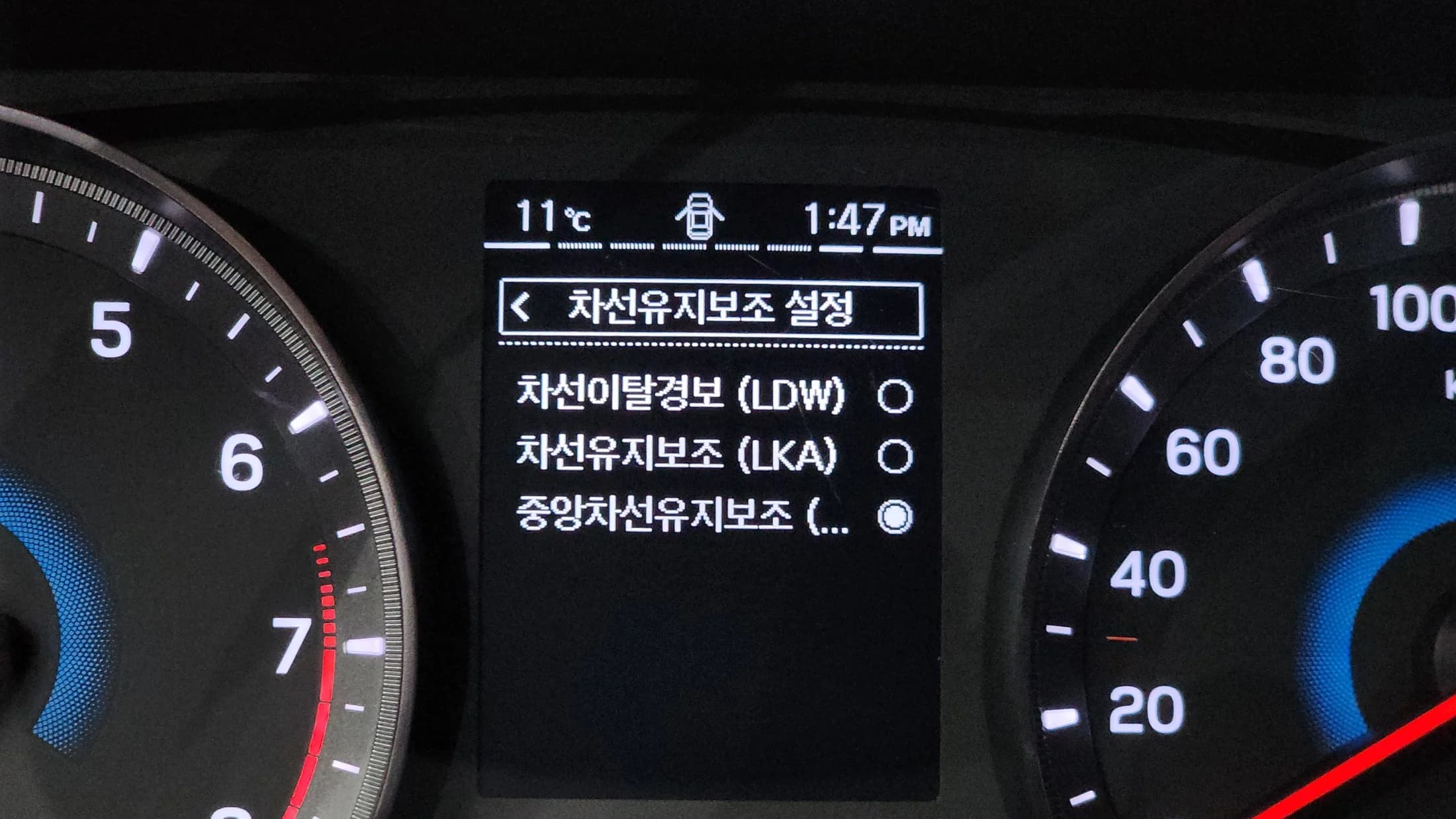 SsangYong TIBOLI Gasoline 1.5 2WD V3, 2022 г. 39403 км. — фото 19