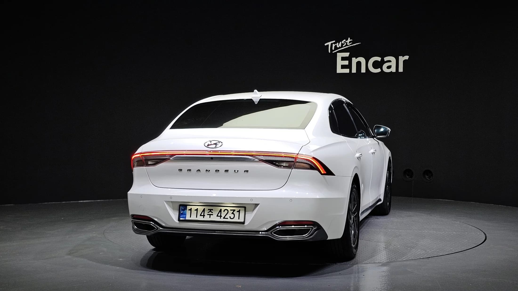 Hyundai Grandeur 3.0 LPi (Taxi) example, 2021 г. 112027 км. — фото 4