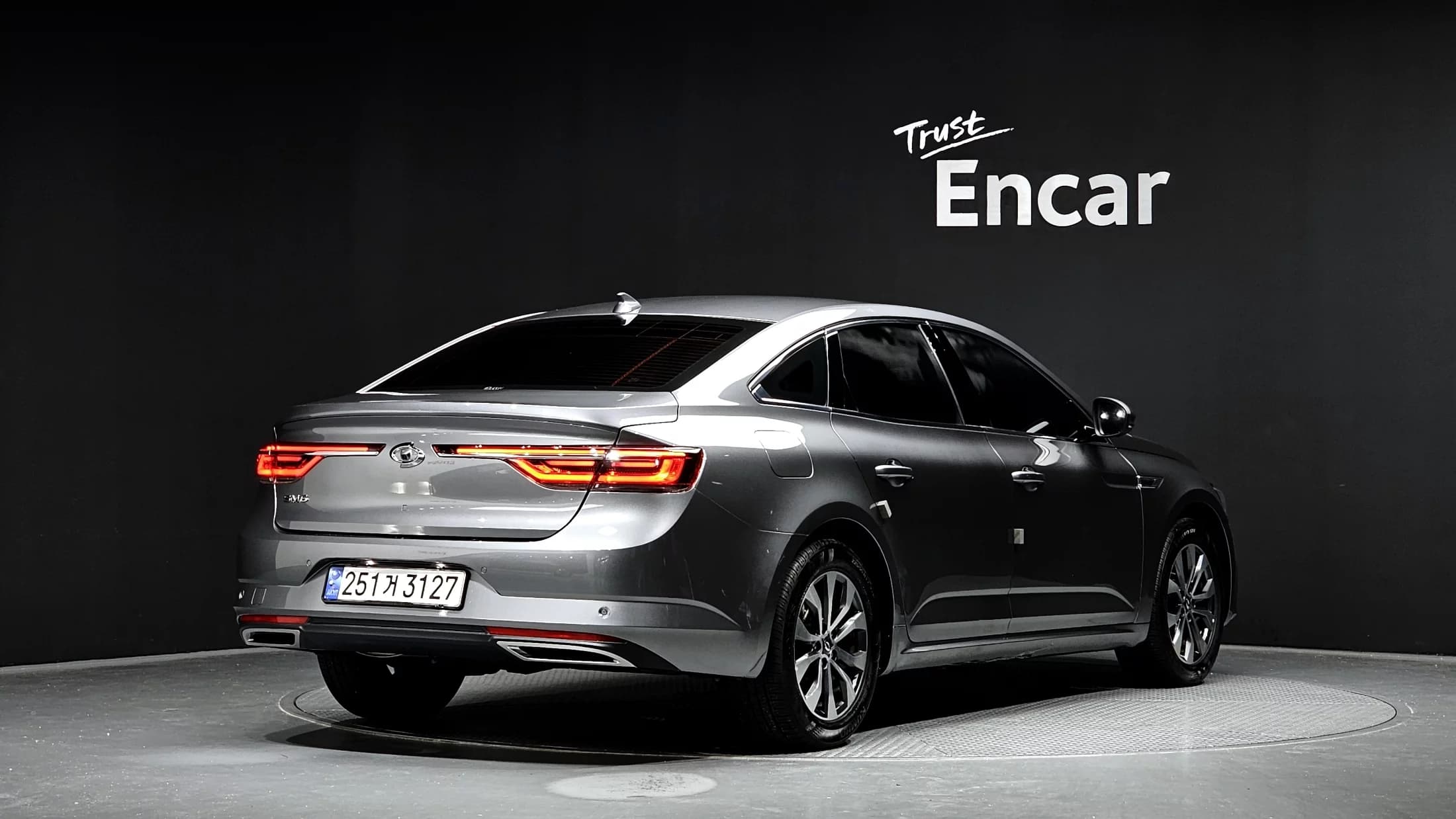 Renault Samsung SM6 2.0 LPe Feel, 2023 г. 16237 км. — фото 2