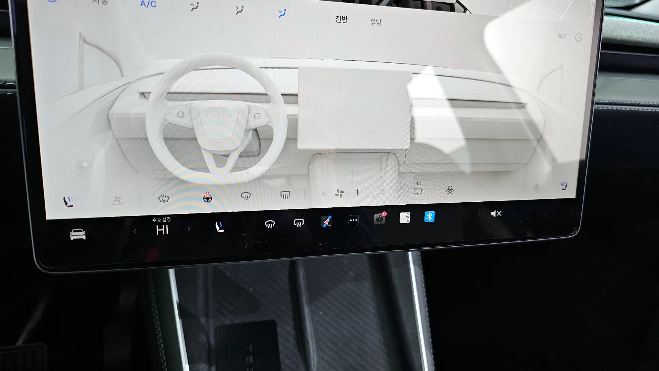 Tesla Model Y Long Range, электромобиль, 2025 г. 7759 км. — фото 14