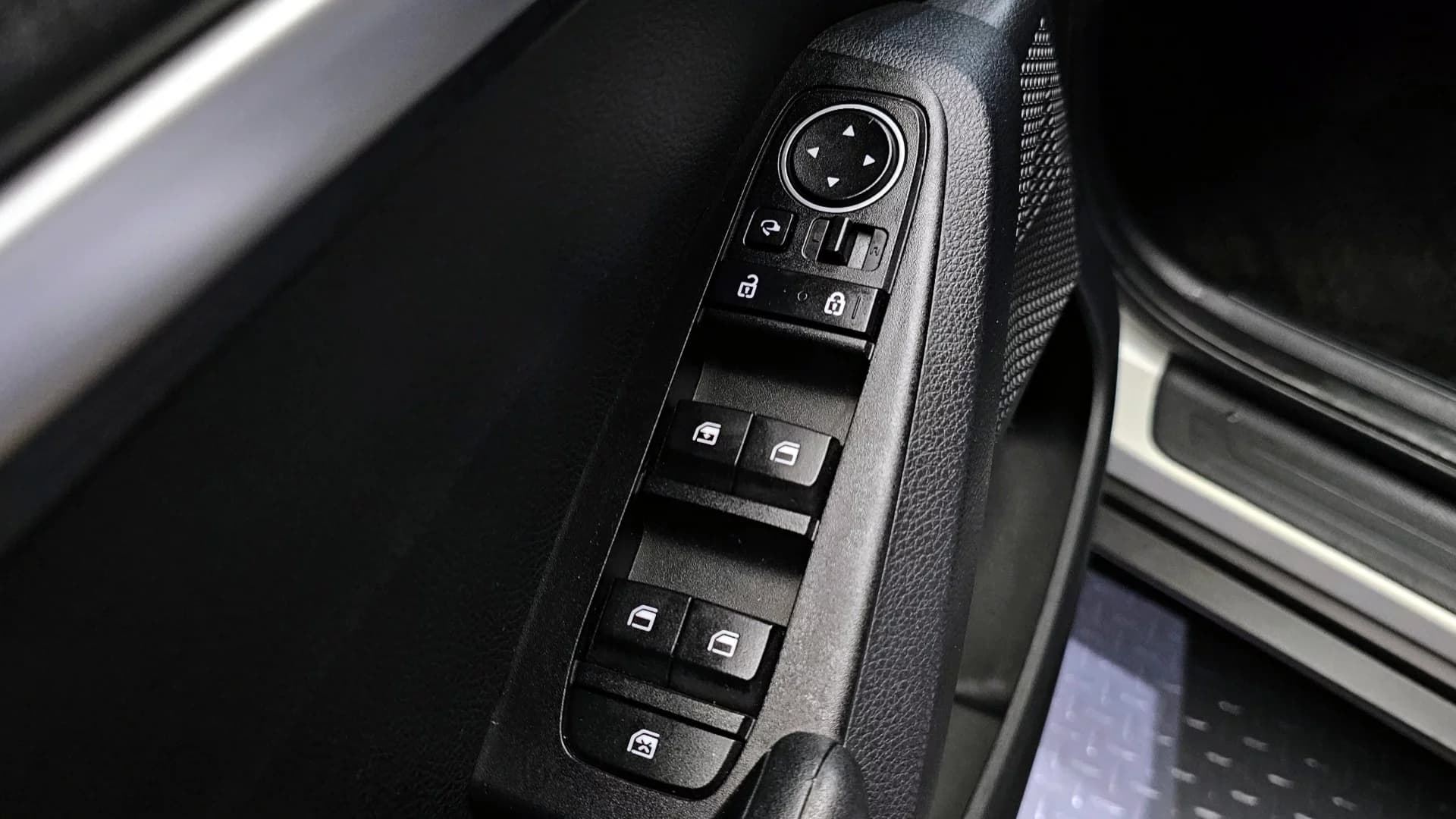 Kia Seltos Gasoline 1.6 Turbo 2WD Trendy, 2021 г. 63809 км. — фото 14