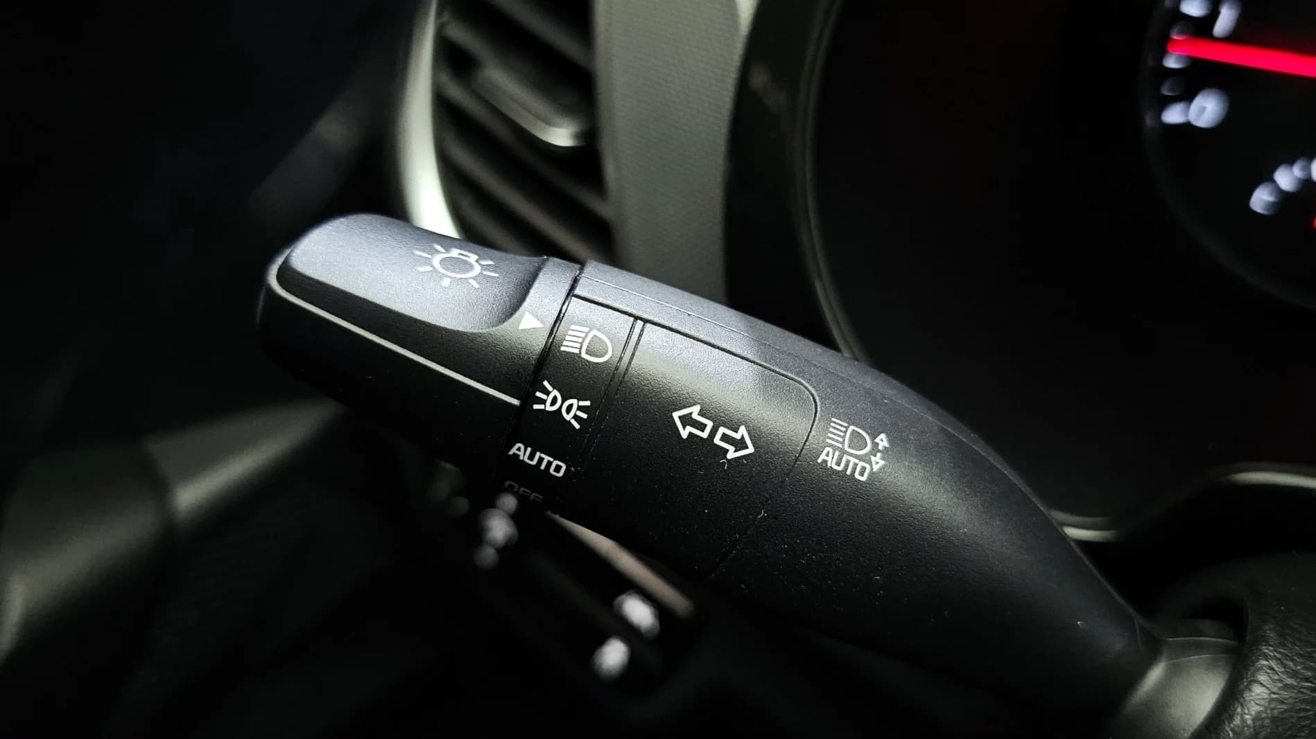 Kia Seltos Gasoline 1.6 Turbo 2WD Trendy, 2021 г. 63809 км. — фото 16
