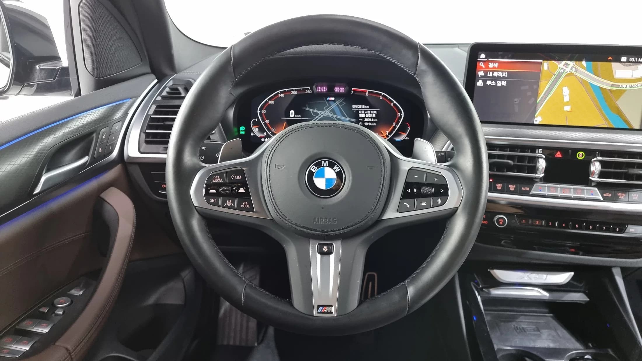 BMW X3 xDrive 20i M Sport, 2024 г. 3955 км. — фото 13