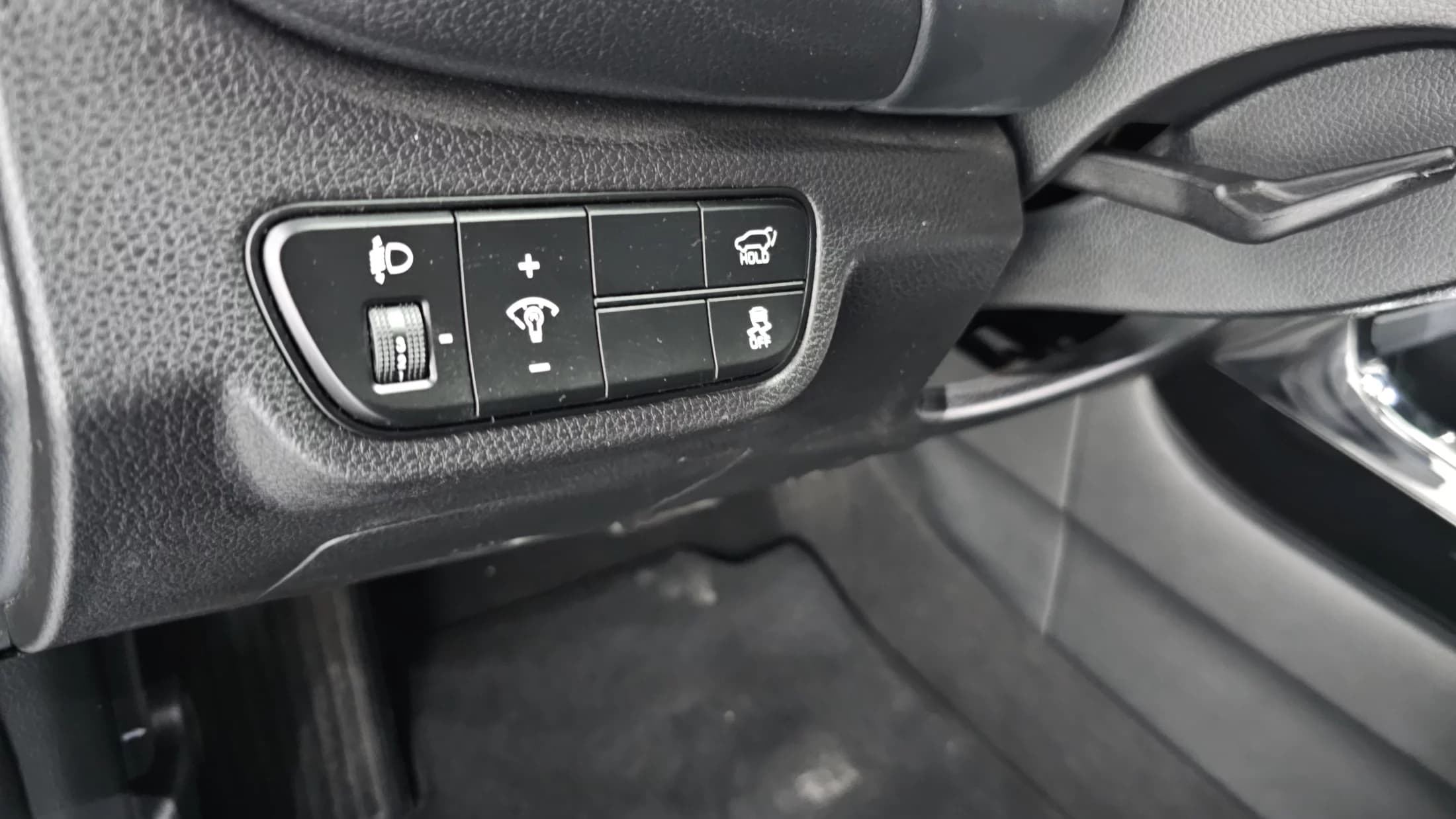 Kia Seltos Gasoline 1.6 Turbo 4WD Gravity, 2023 г. 41400 км. — фото 19