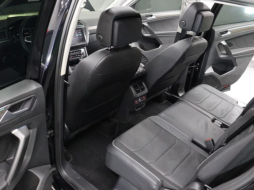 Volkswagen TIGUAN 2.0 TSI Prestige, 2023 г. 30300 км. — фото 15