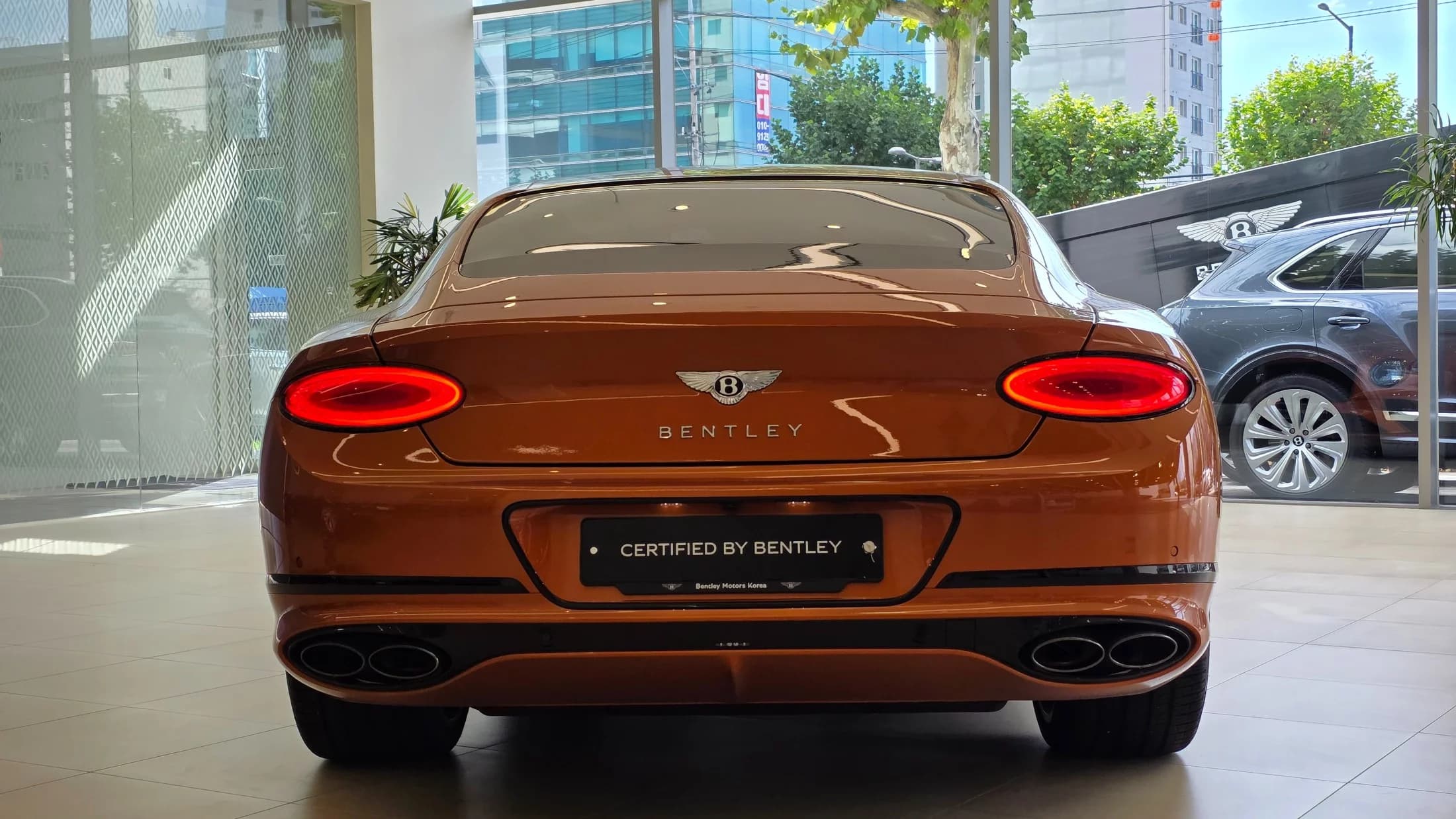 Bentley Continental GT 4.0 GTS, 2024 г. 2030 км. — фото 5