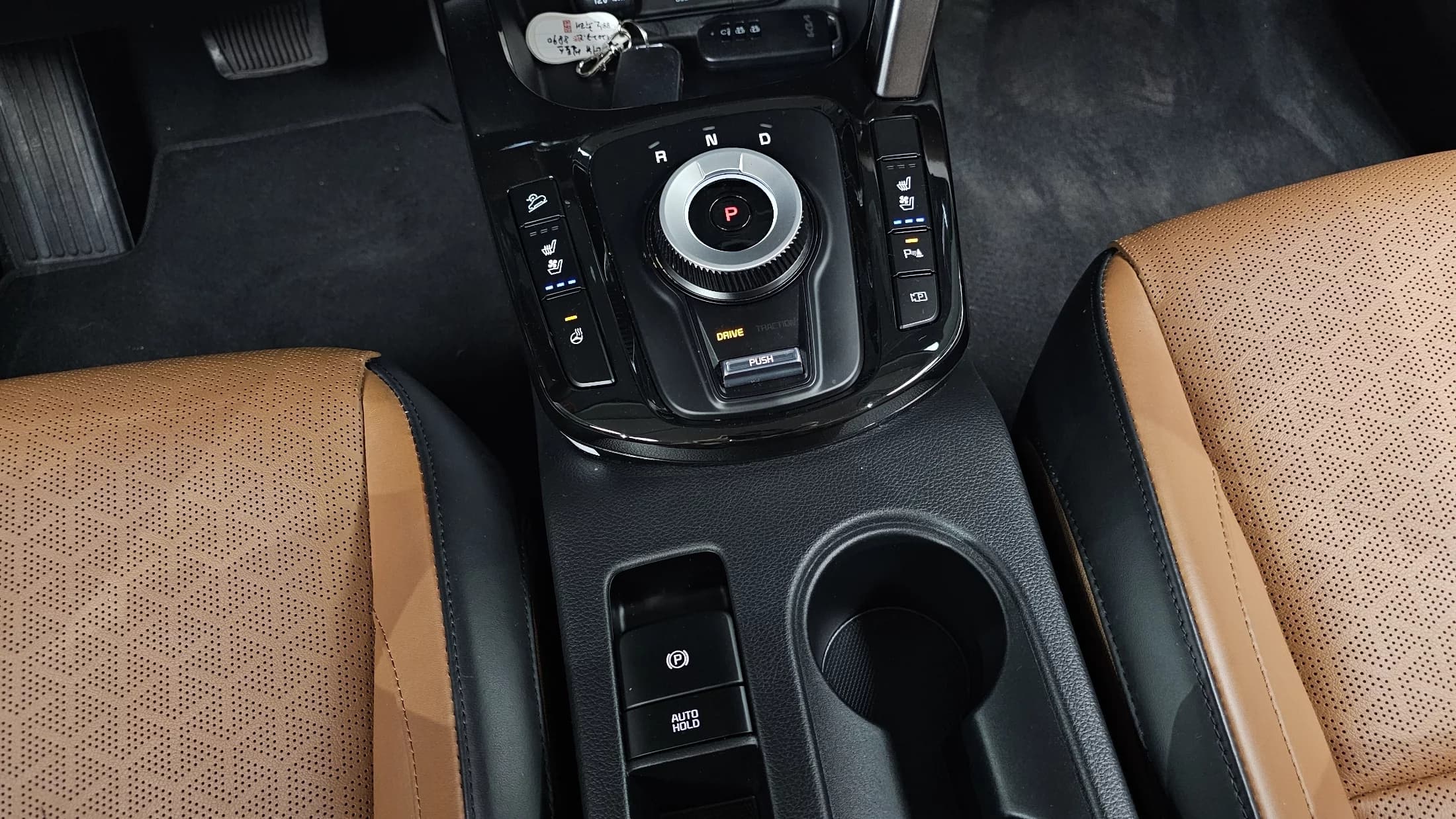 Kia Seltos Gasoline 1.6 Turbo 2WD Signature, 2023 г. 7582 км. — фото 9
