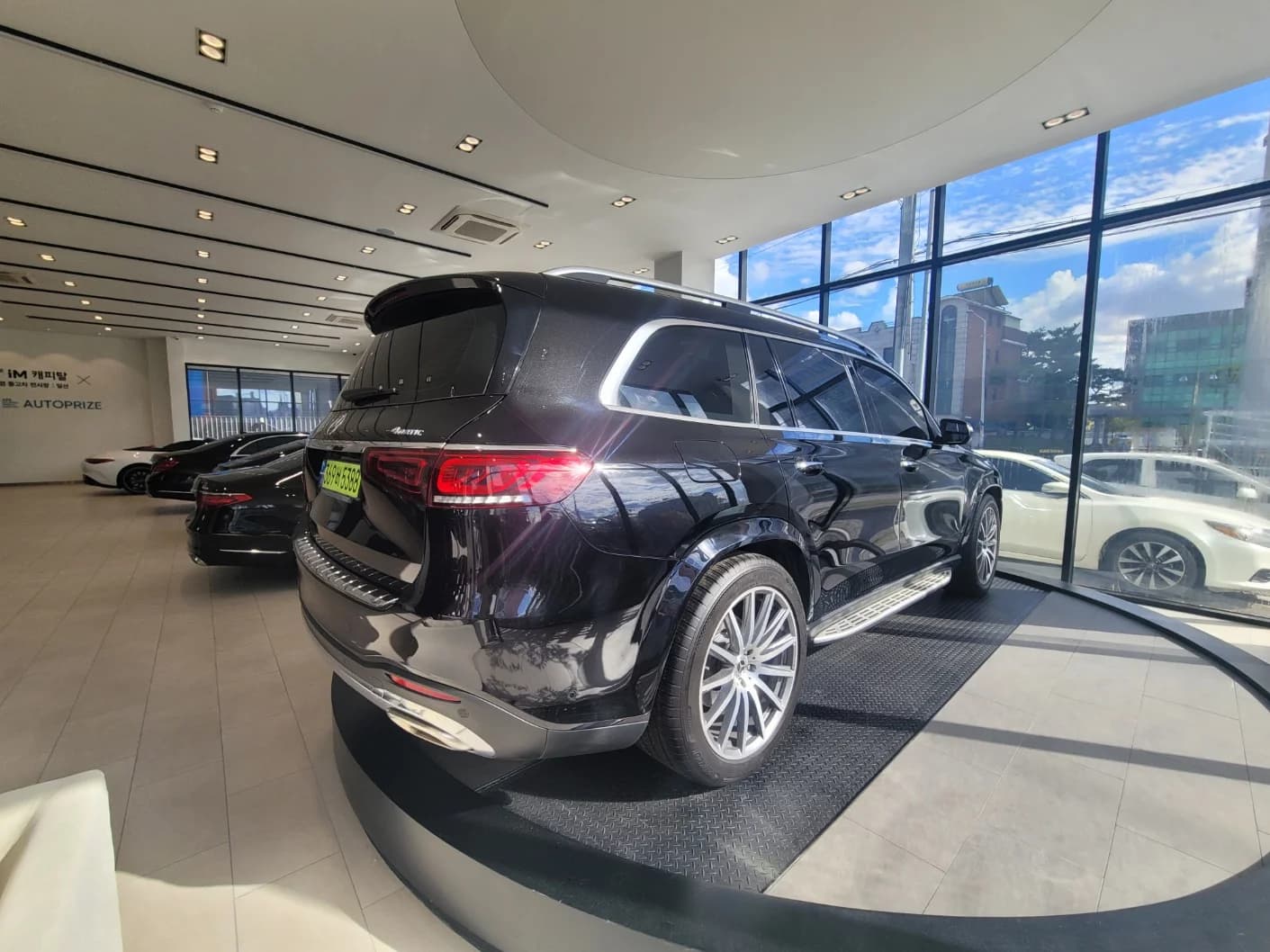 Mercedes-Benz GLS-Class GLS580 4MATIC, 2022 г. 73112 км. — фото 2
