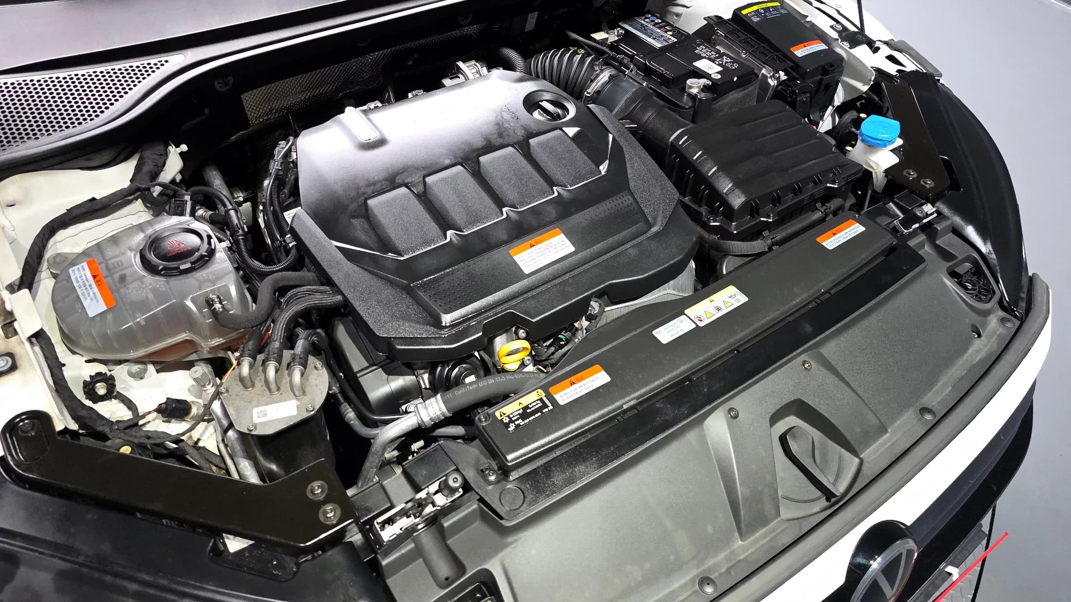 Volkswagen ARTEON 2.0 TDI Prestige, 2023 г. 50122 км. — фото 6